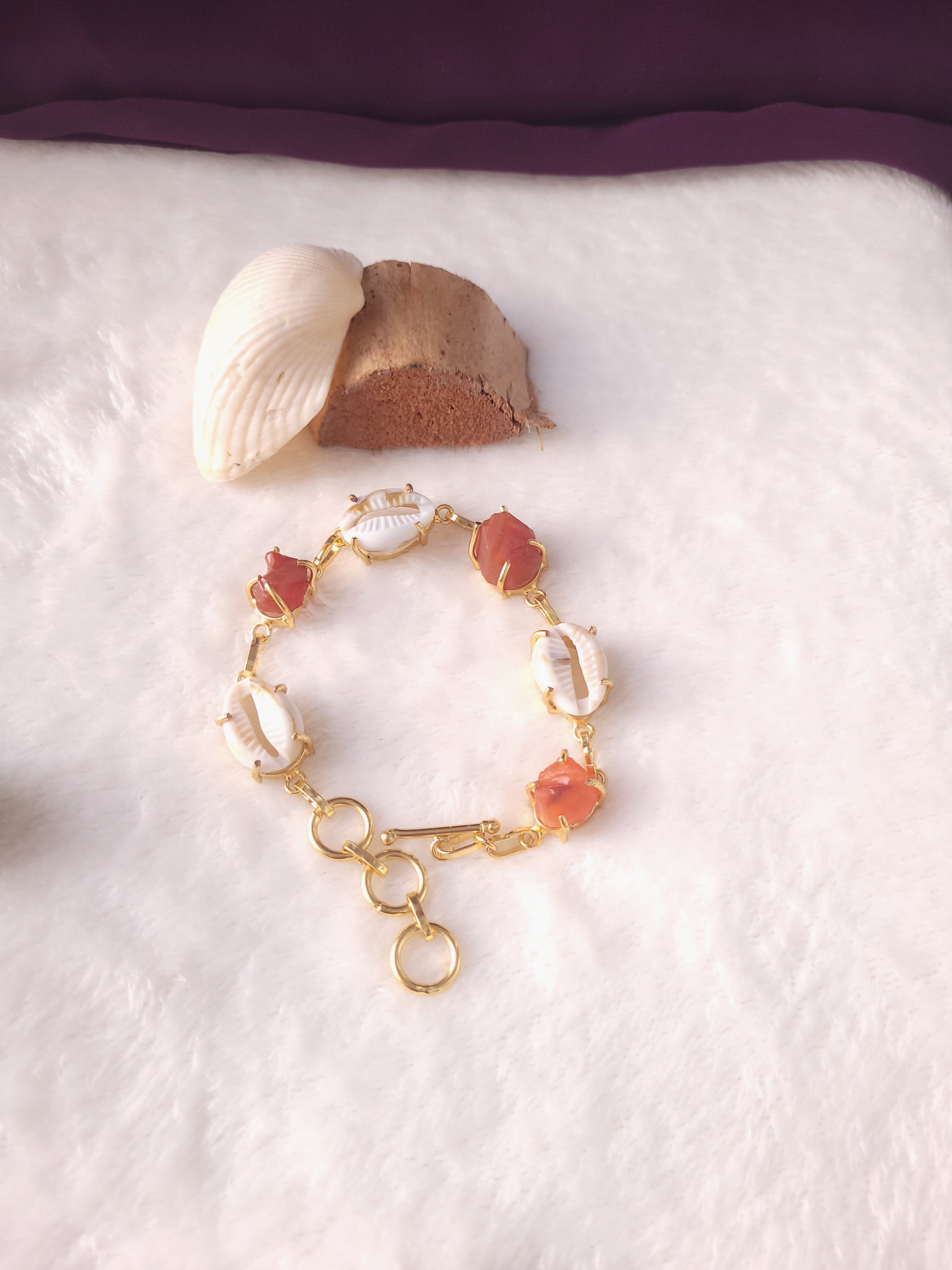 OSHIRA - 6 SHELL RAWSTONE MIX BRACELET