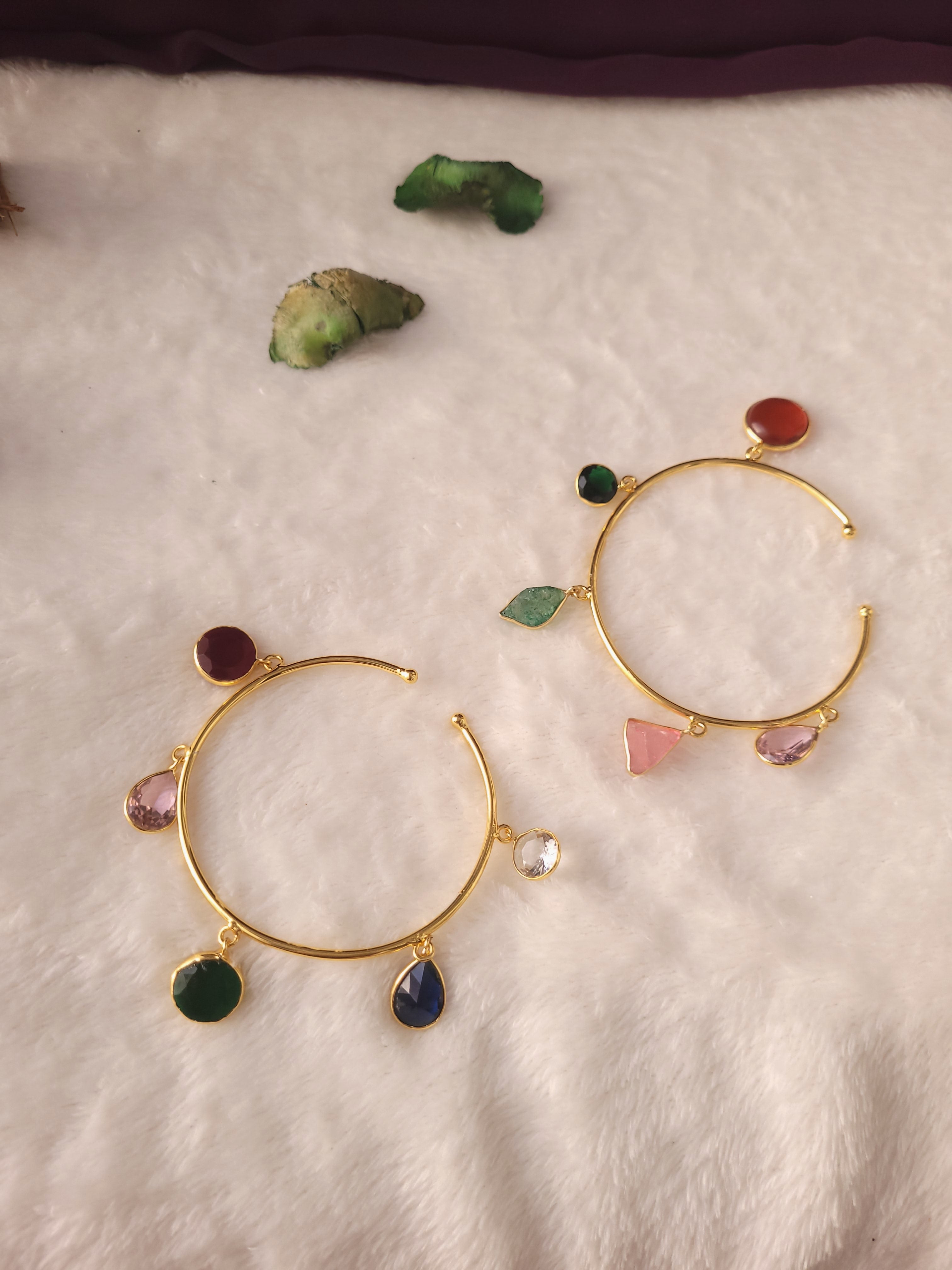 MITALI - HANGING MULTISTONE ADJUSTABLE BANGLES