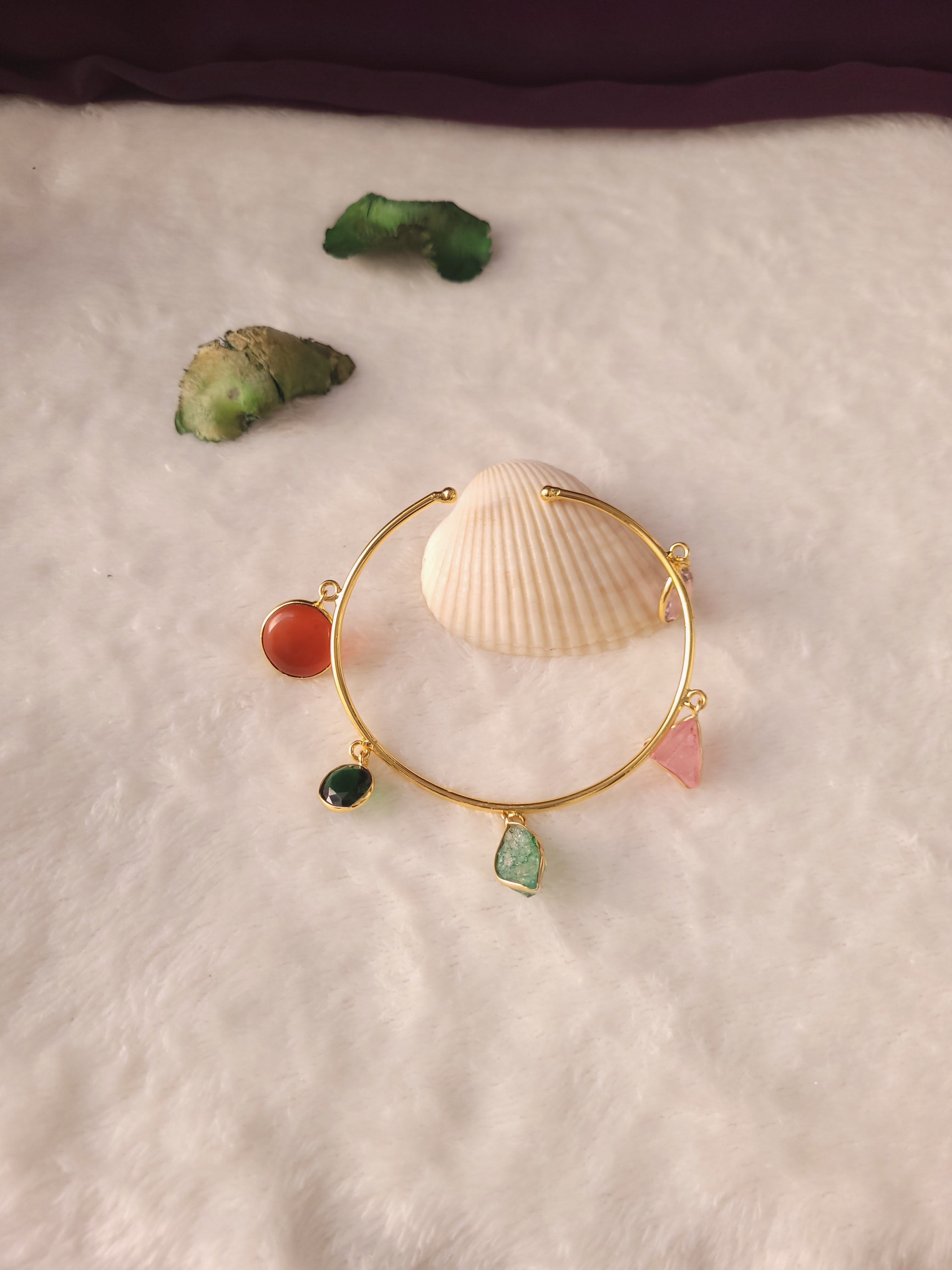 MITALI - HANGING MULTISTONE ADJUSTABLE BANGLES