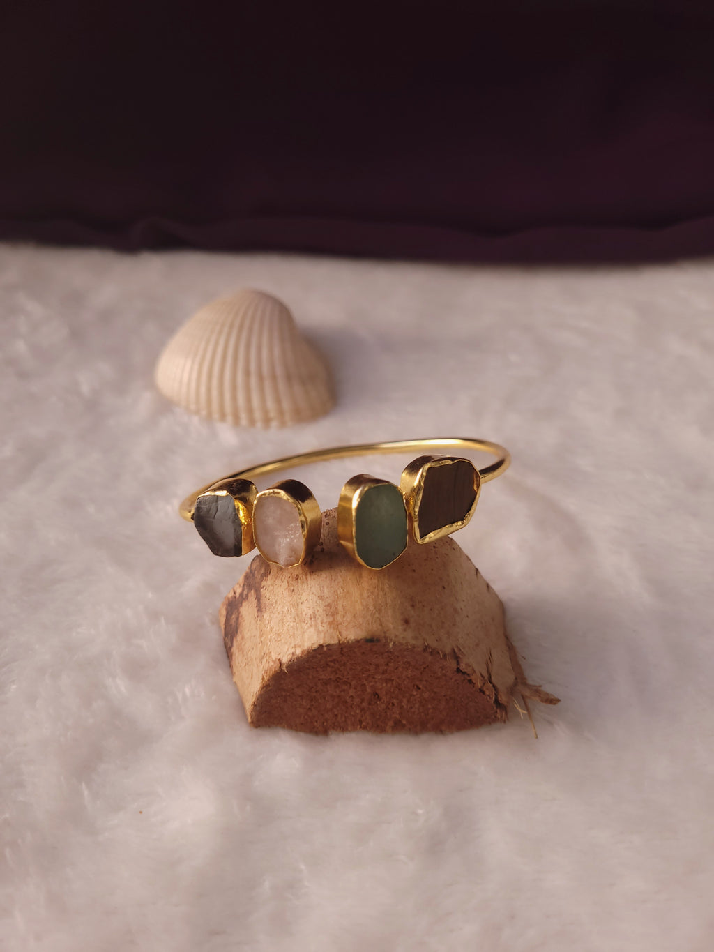 KORA - QUAD RAWSTONE GOLDEN BANGLE