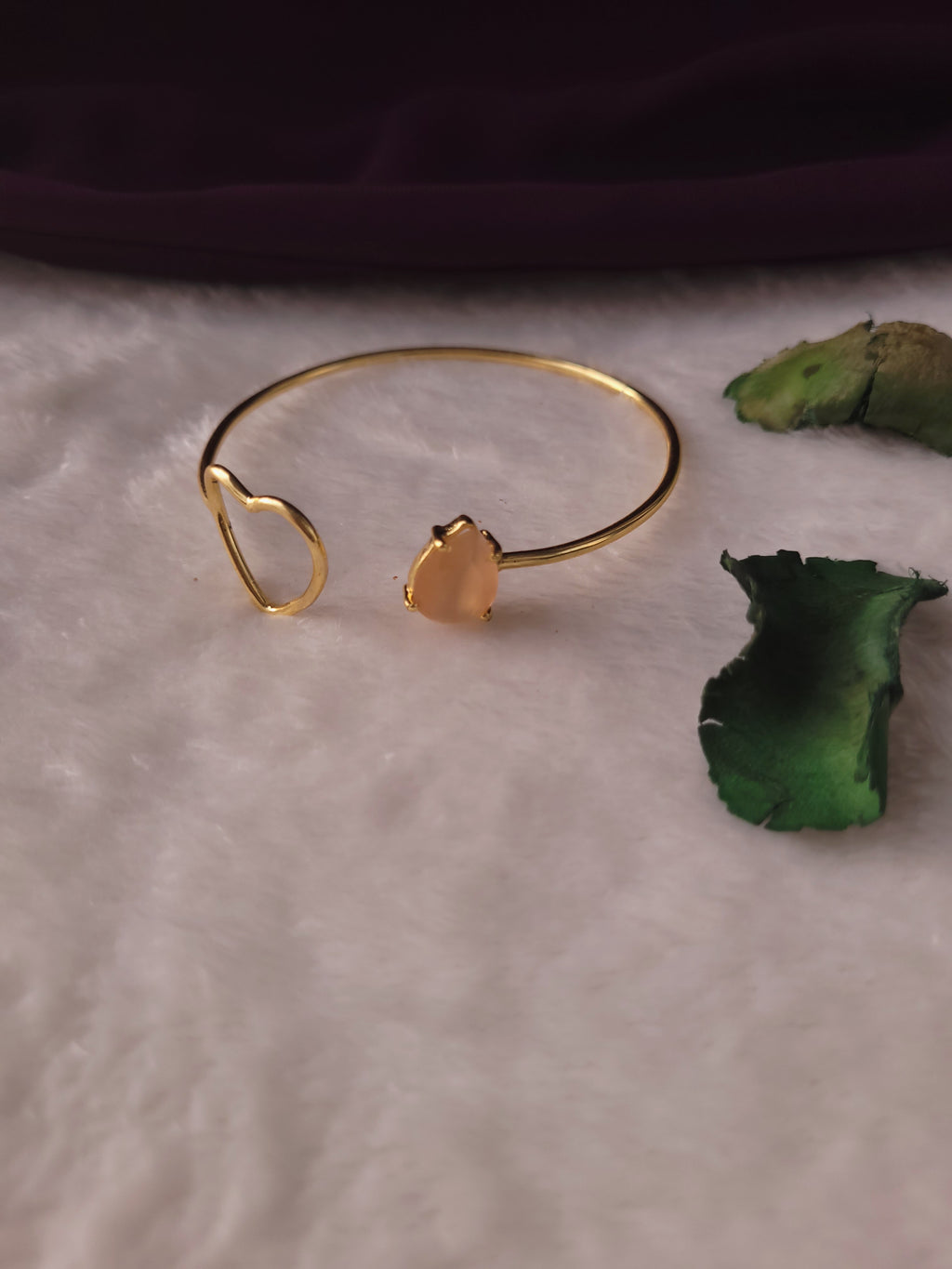 CORDIA - GOLDEN HEART STONE BANGLE