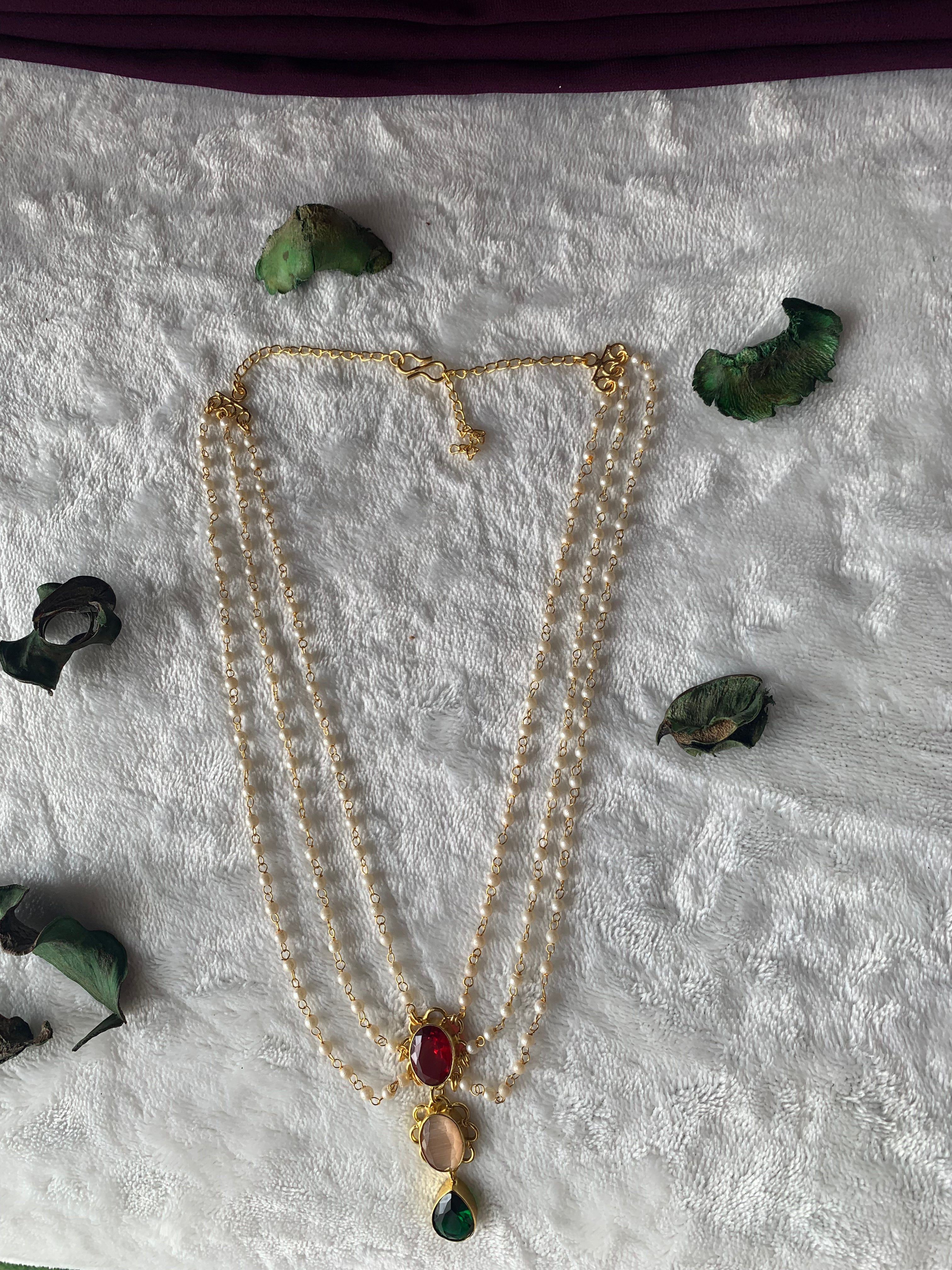 HASINI - THREE LAYER PEARL AND SHINY STONE CHOKER