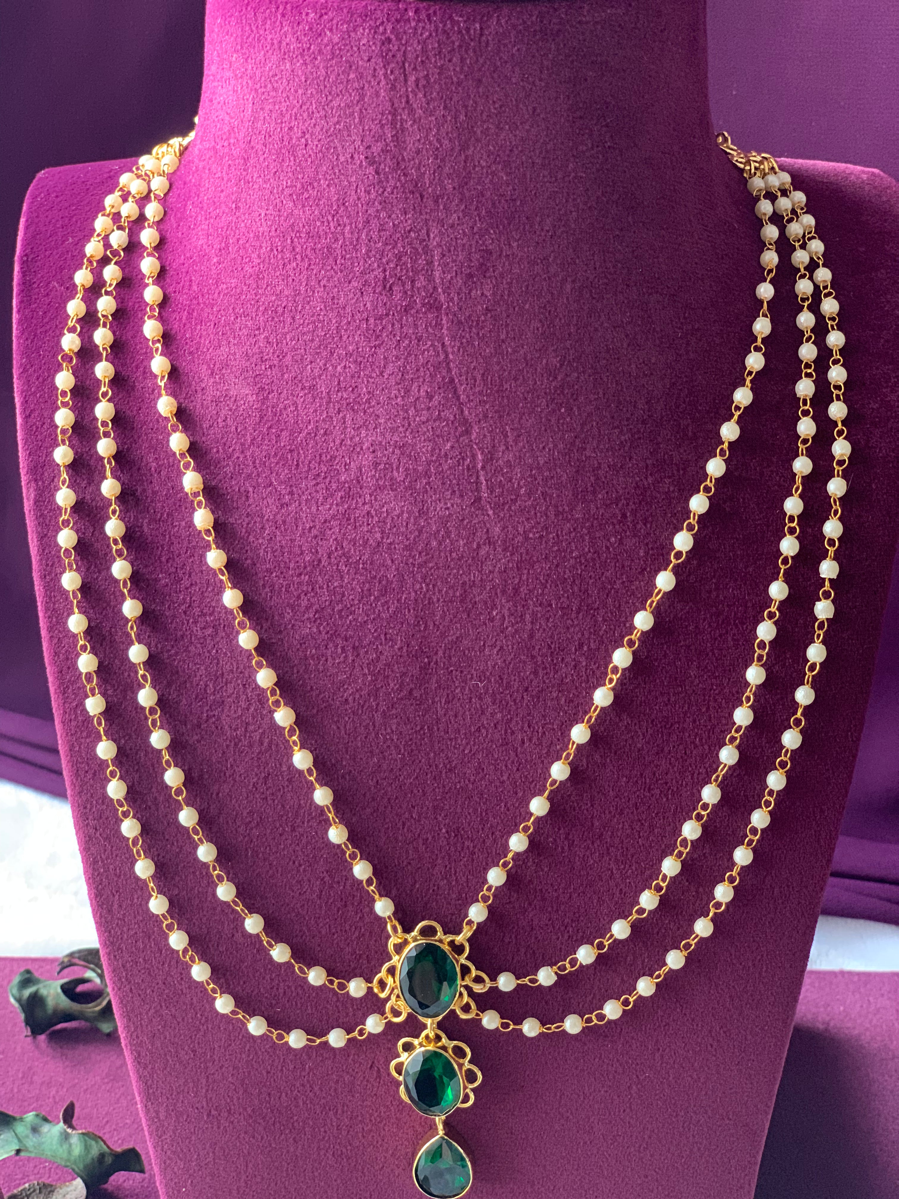 HASINI - THREE LAYER PEARL AND SHINY STONE CHOKER