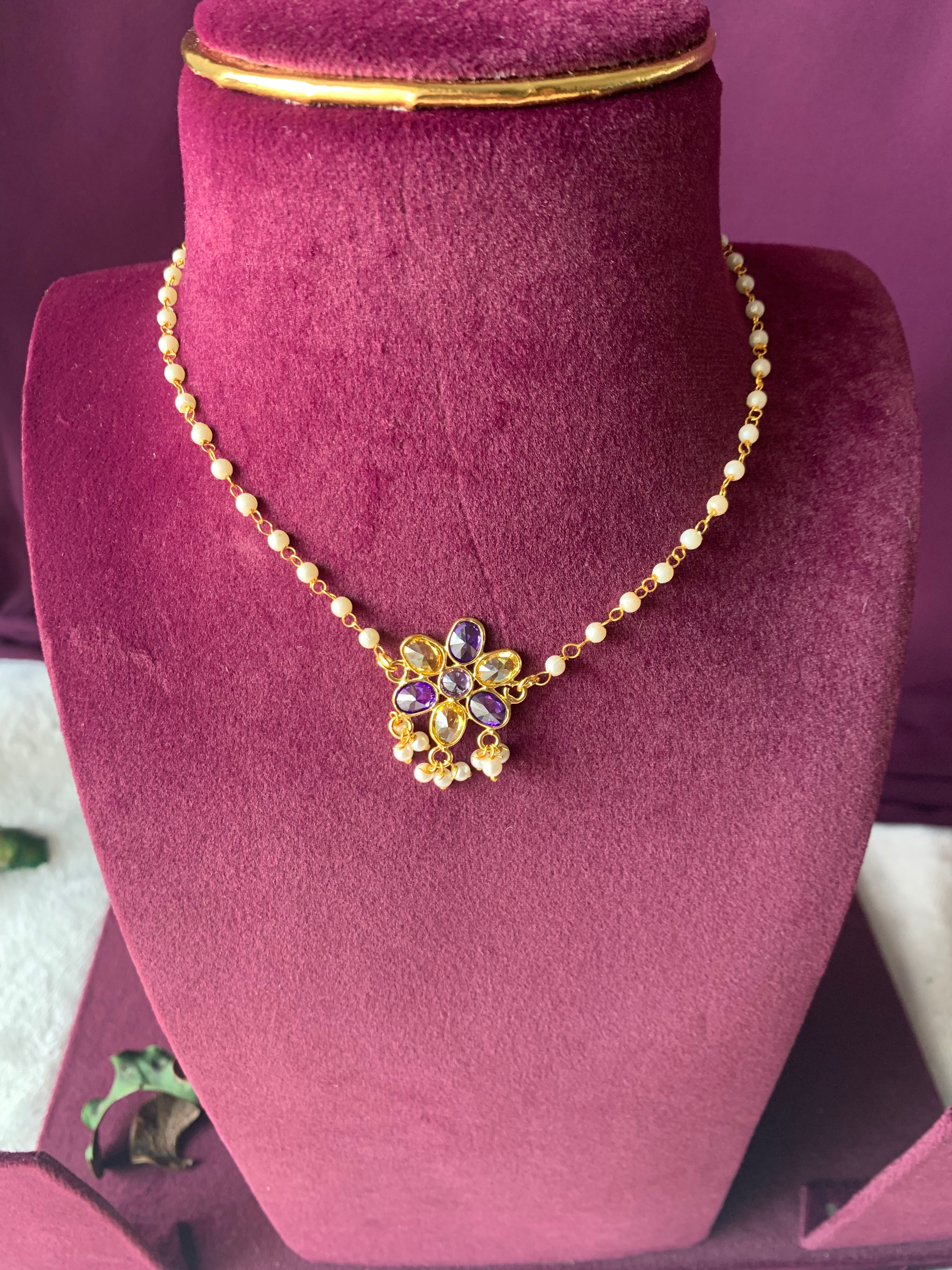 KARTHIKA - SHINY MULTISTONE FLOWER AND PEARL CHOKER
