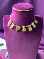 RAANIYA - GOLDEN COVERED RAWSTONE CHOKER