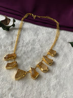 RAANIYA - GOLDEN COVERED RAWSTONE CHOKER