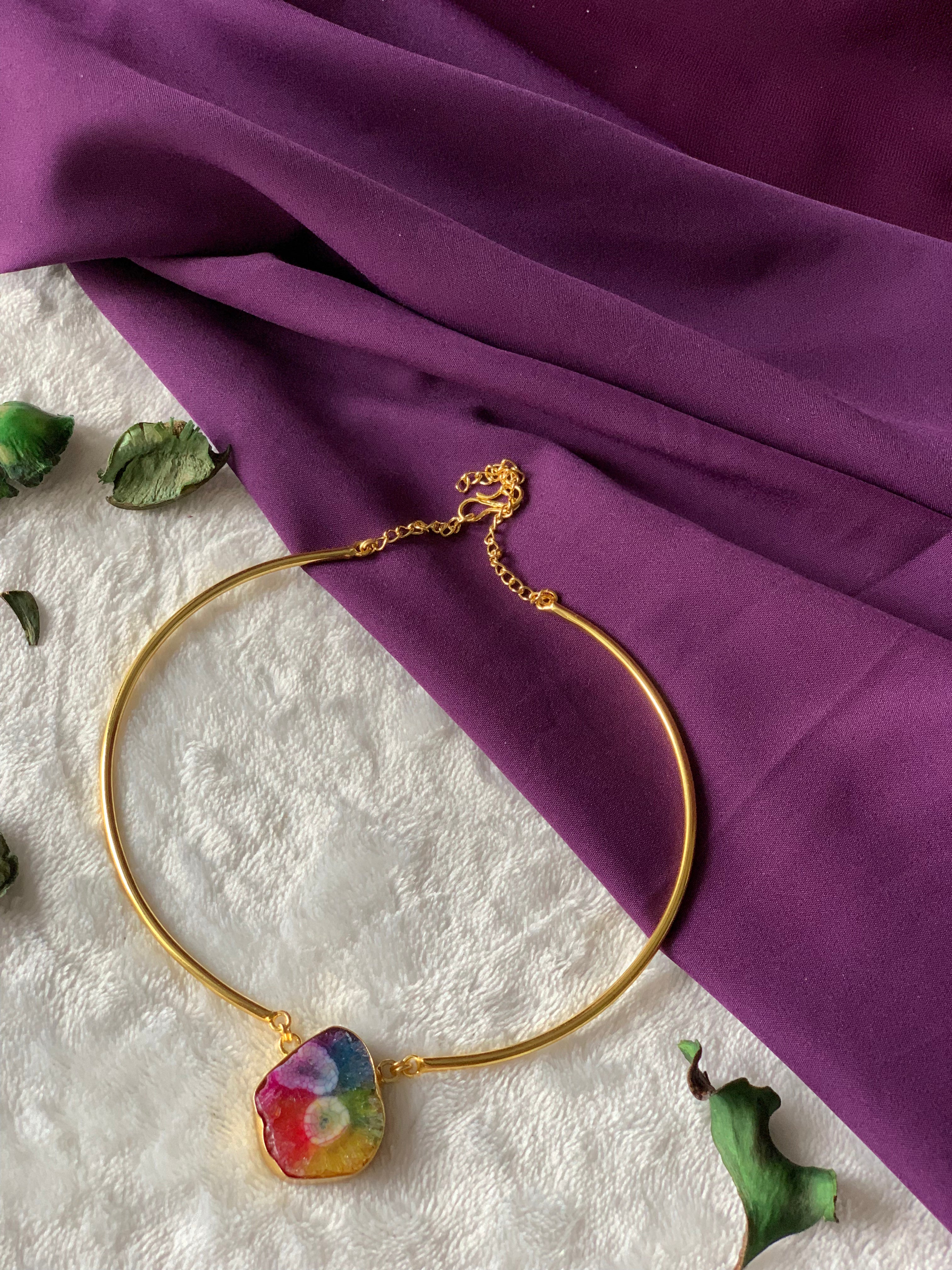 NORAH - DYED RAINBOW HALF NECKCUFF (HASLI)