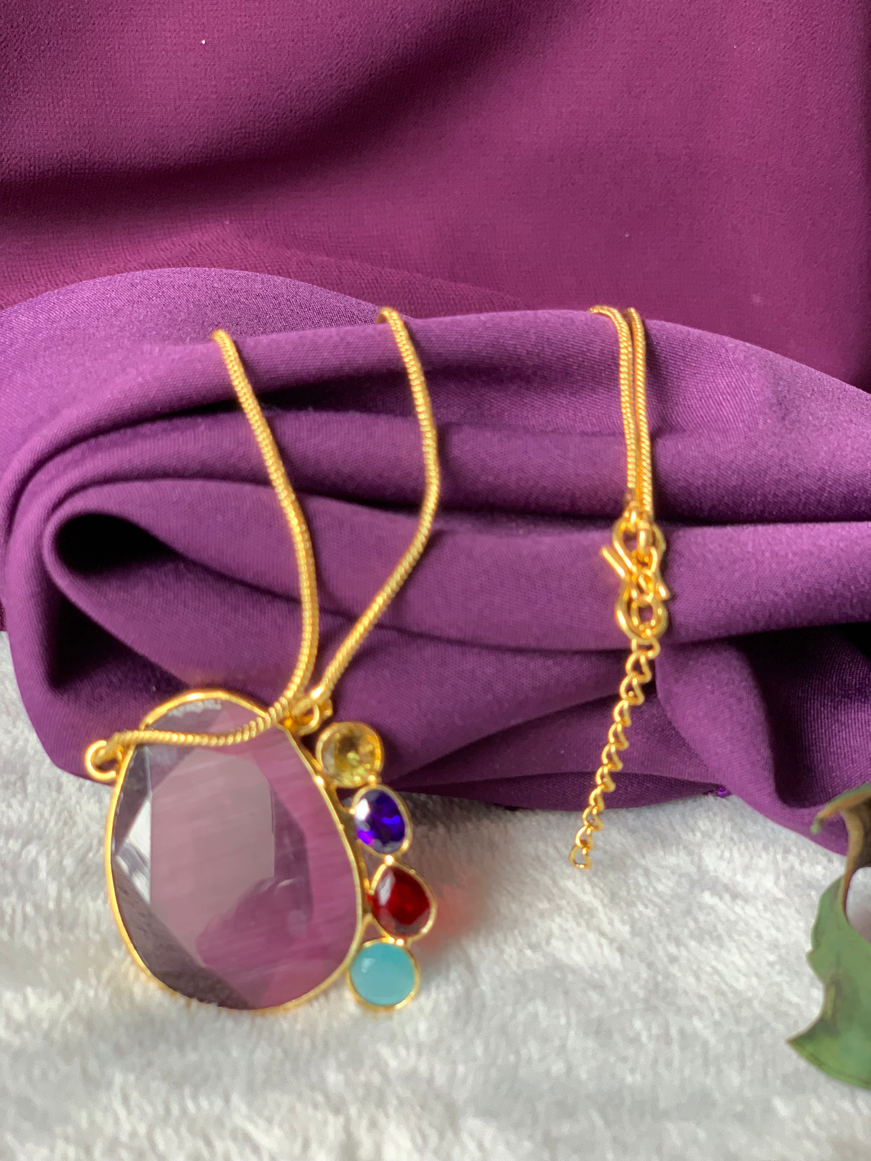 DAINAH - MULTISTONE OVAL PENDANT CHAIN NECKLACE