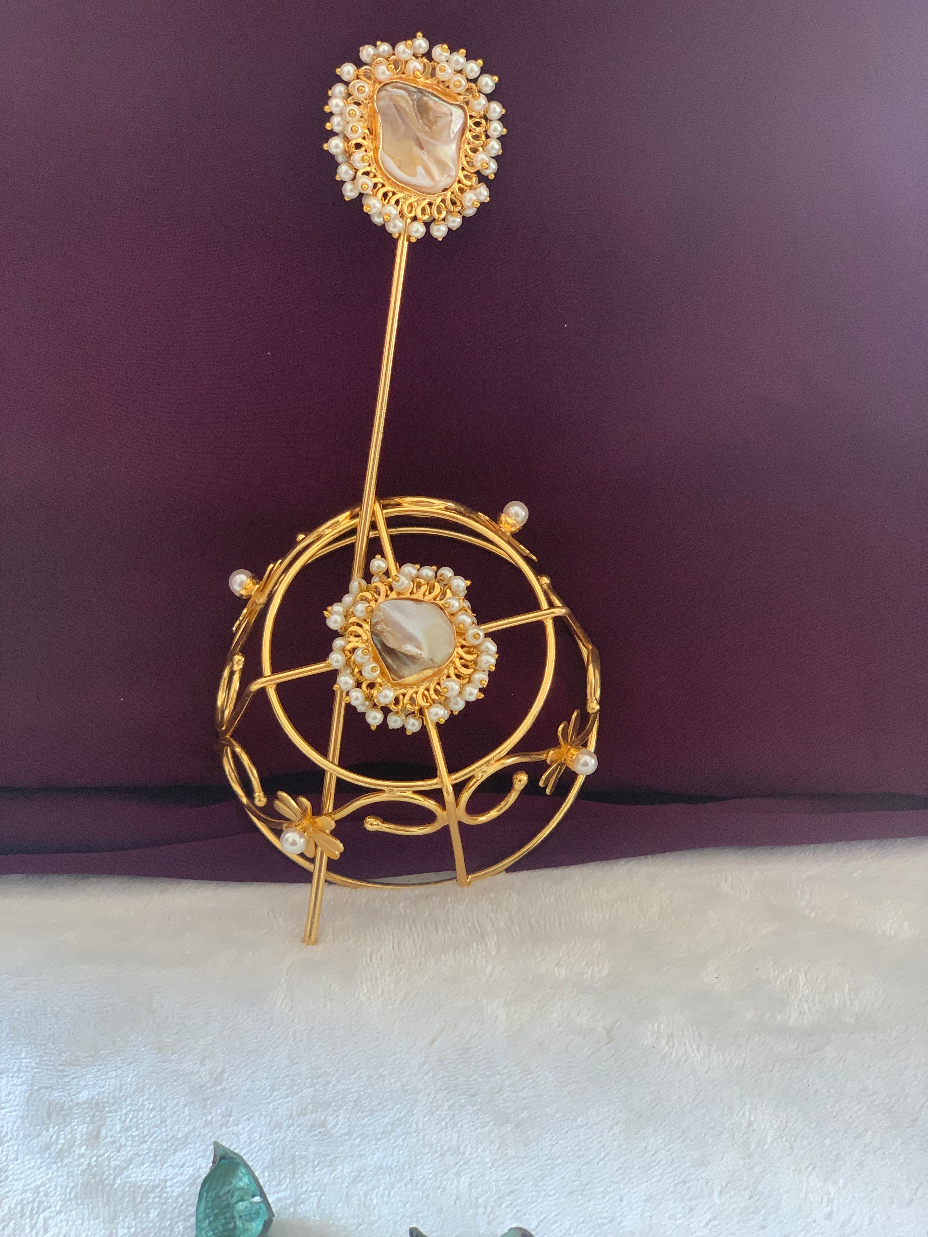 AISHA- BAROQUE AND CLUSTER PEARL FLORAL HAIR BUN