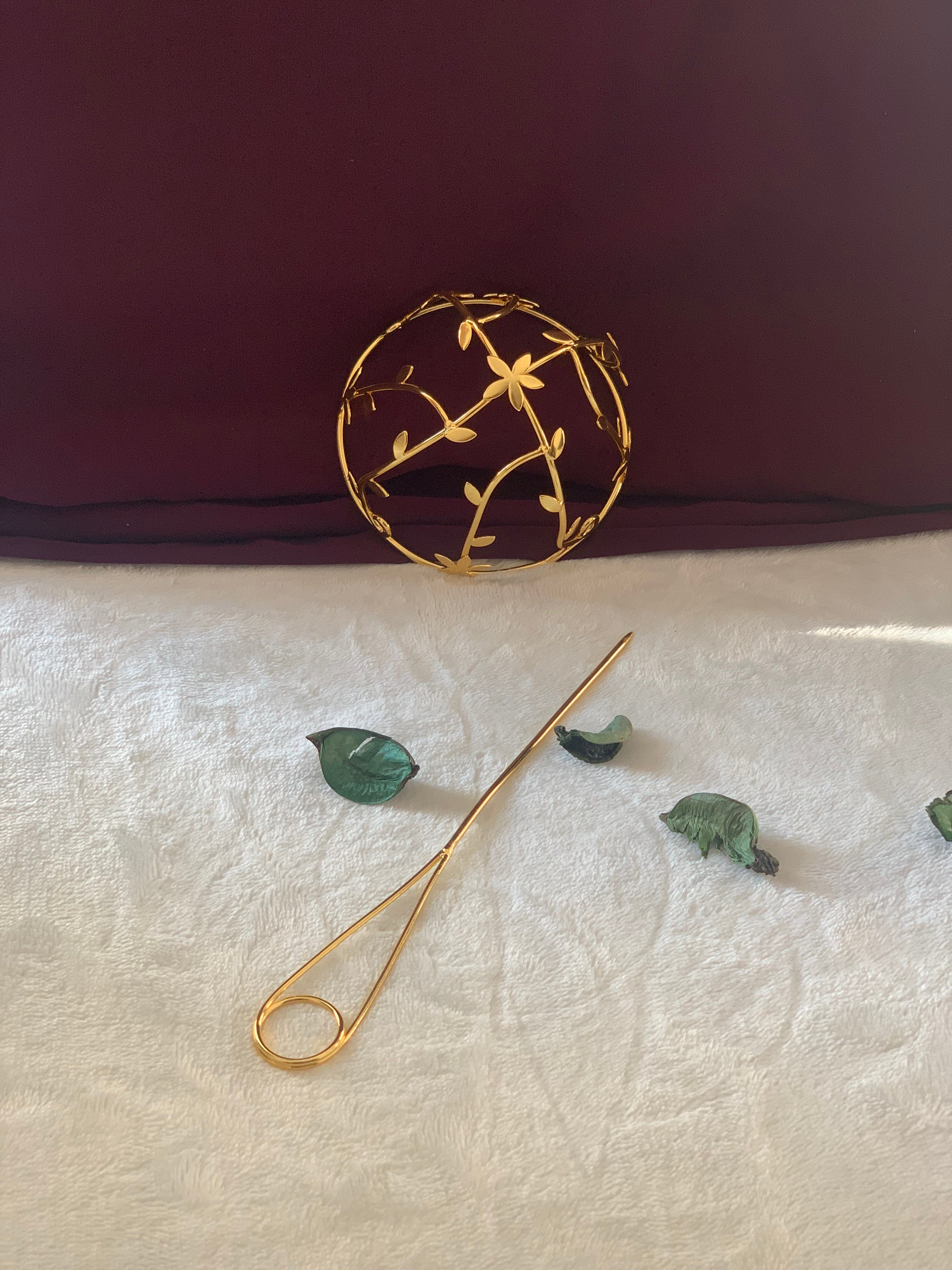 JHANVI - GOLDEN LEAF HAIR BUN