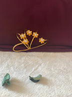 RAGINI - PEARL FLOWER STATEMENT HAND PALM CUFF