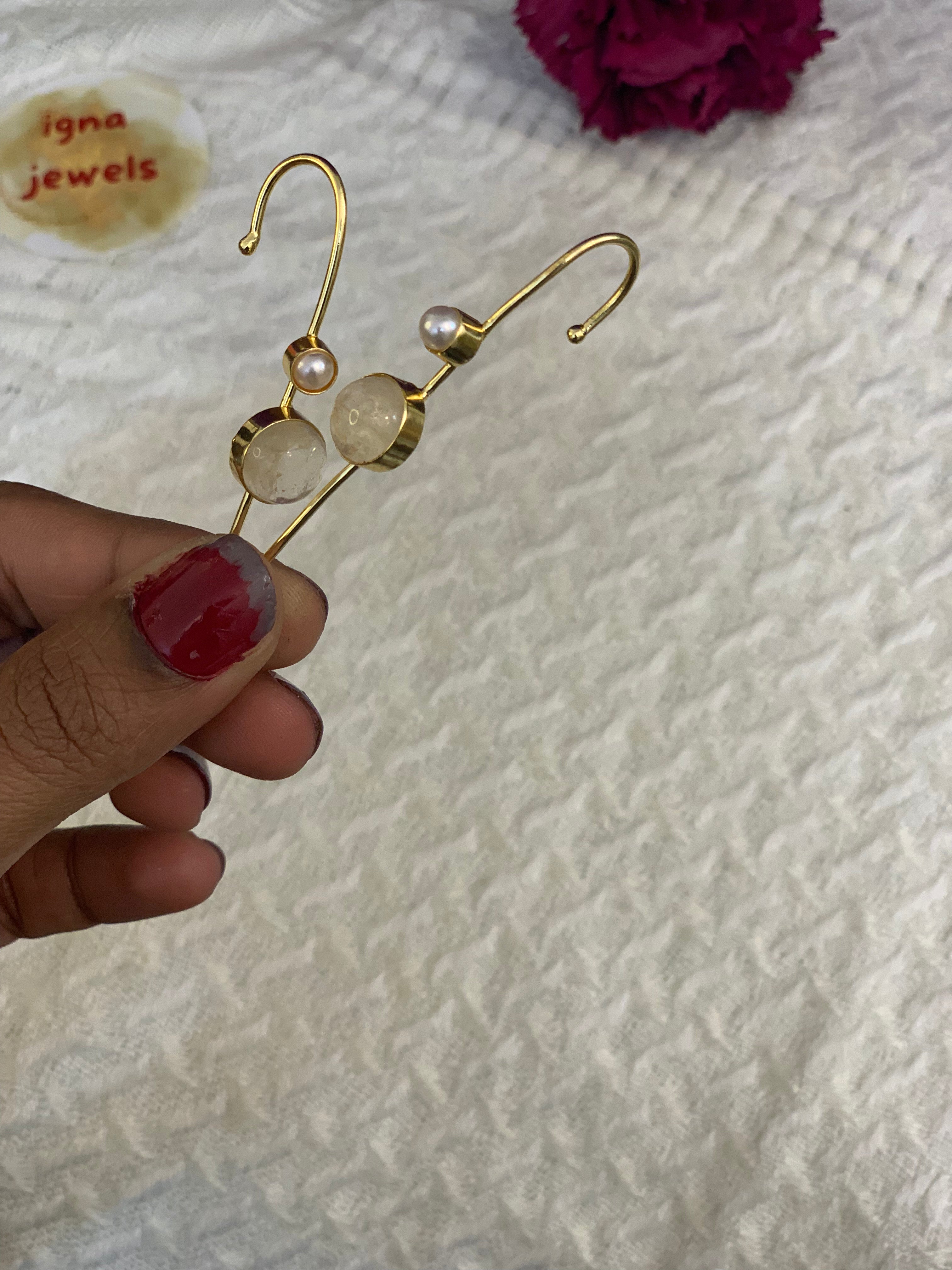 SAMEERA - PEARL AND STONE EARCUFFS