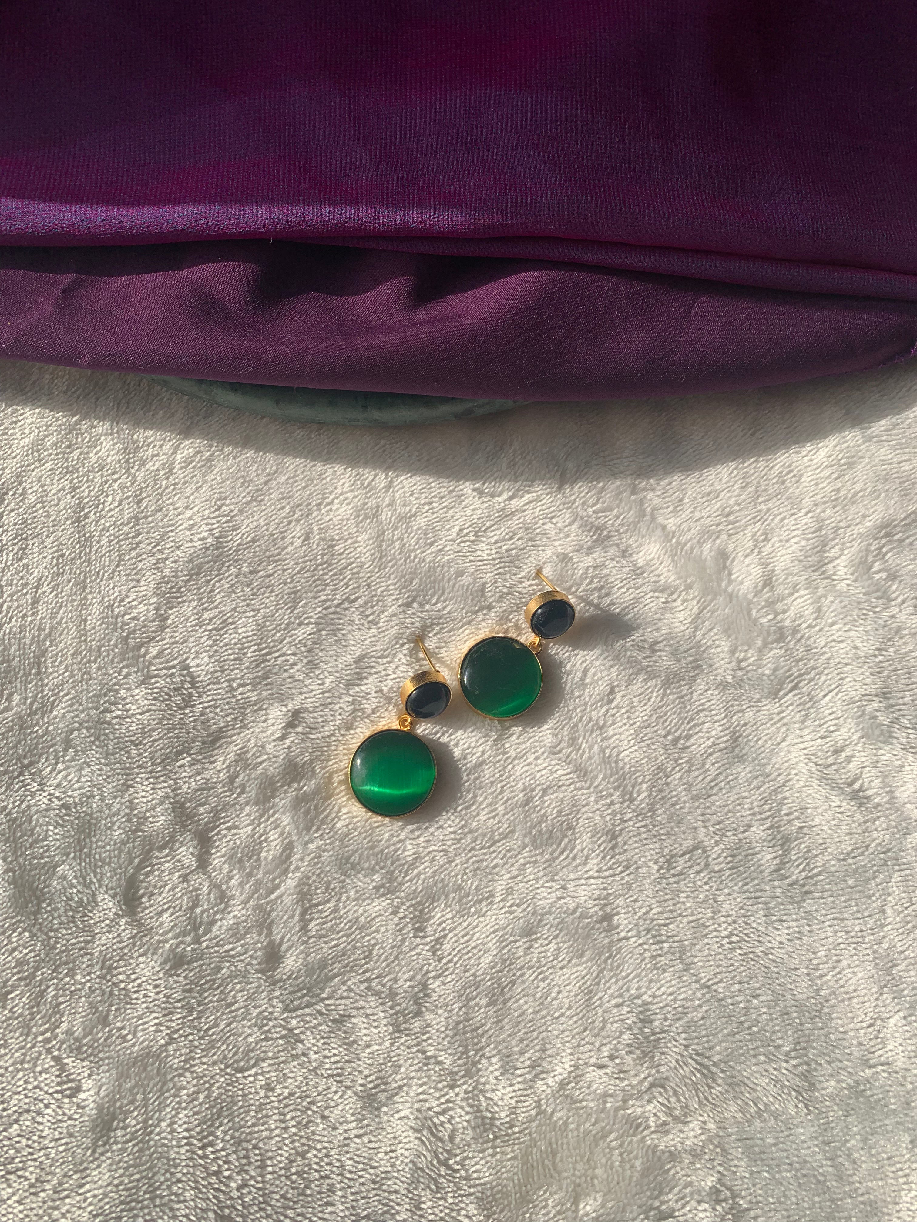 VERDORA - DUALSTONE SHINY DANGLER EARRINGS