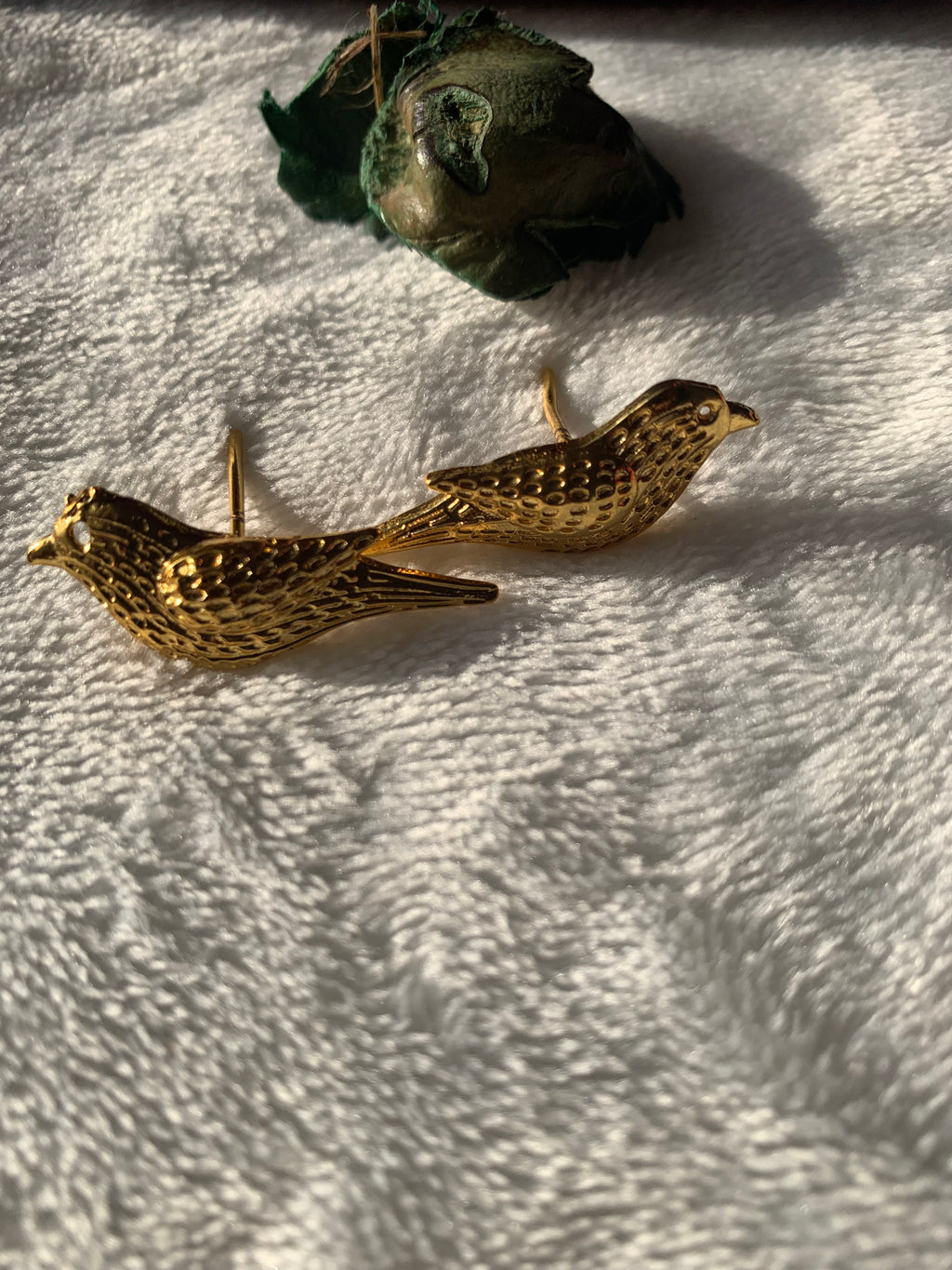 CHLOE - GOLDEN BIRD STUD EARRINGS