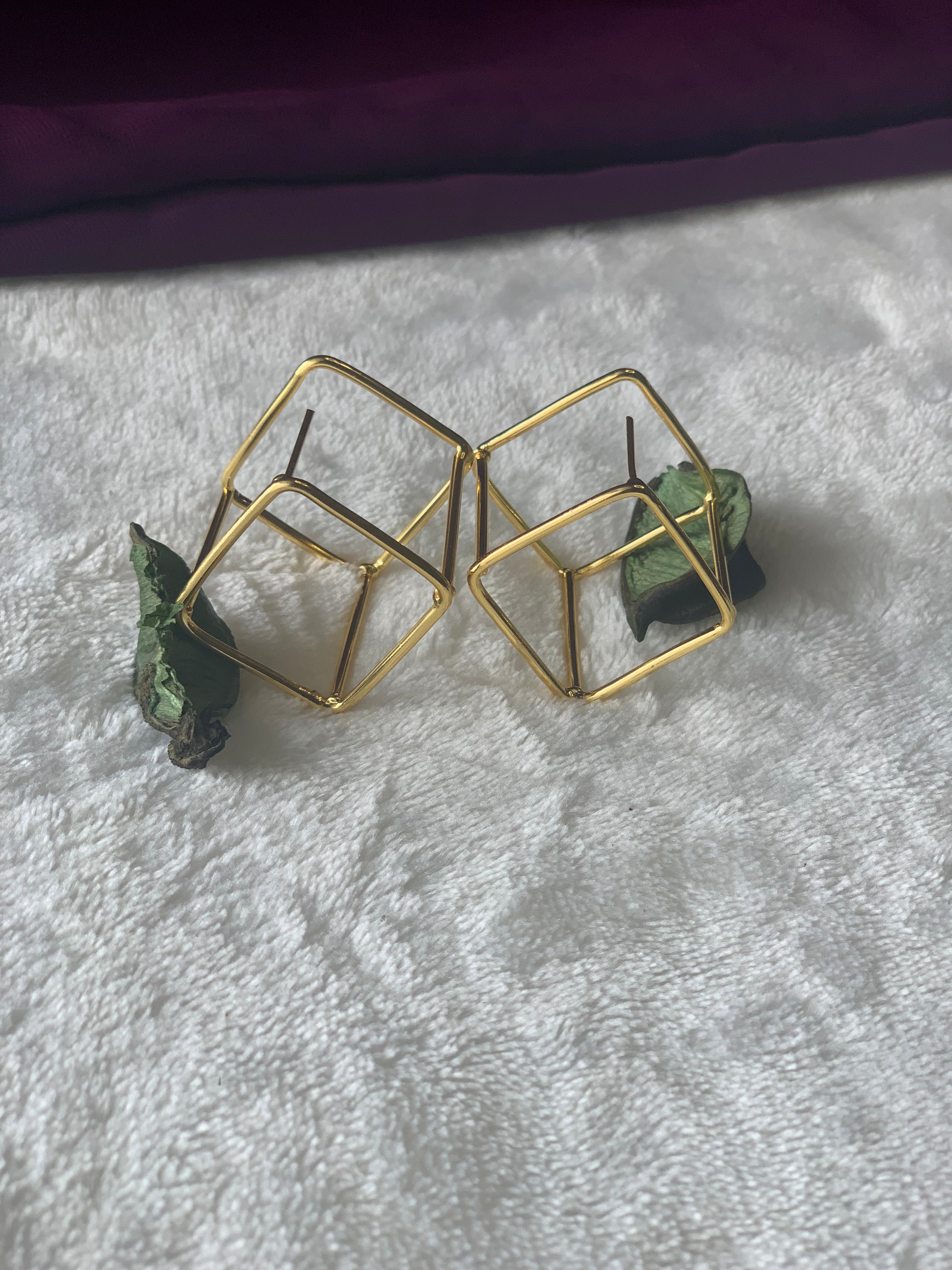 CUBIX - GOLDEN CUBE SHAPE CONTEMPORARY STUD EARRINGS