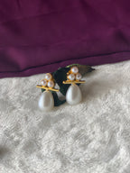 YUKTI - TRI PEARL TEARDROP STUD EARRINGS