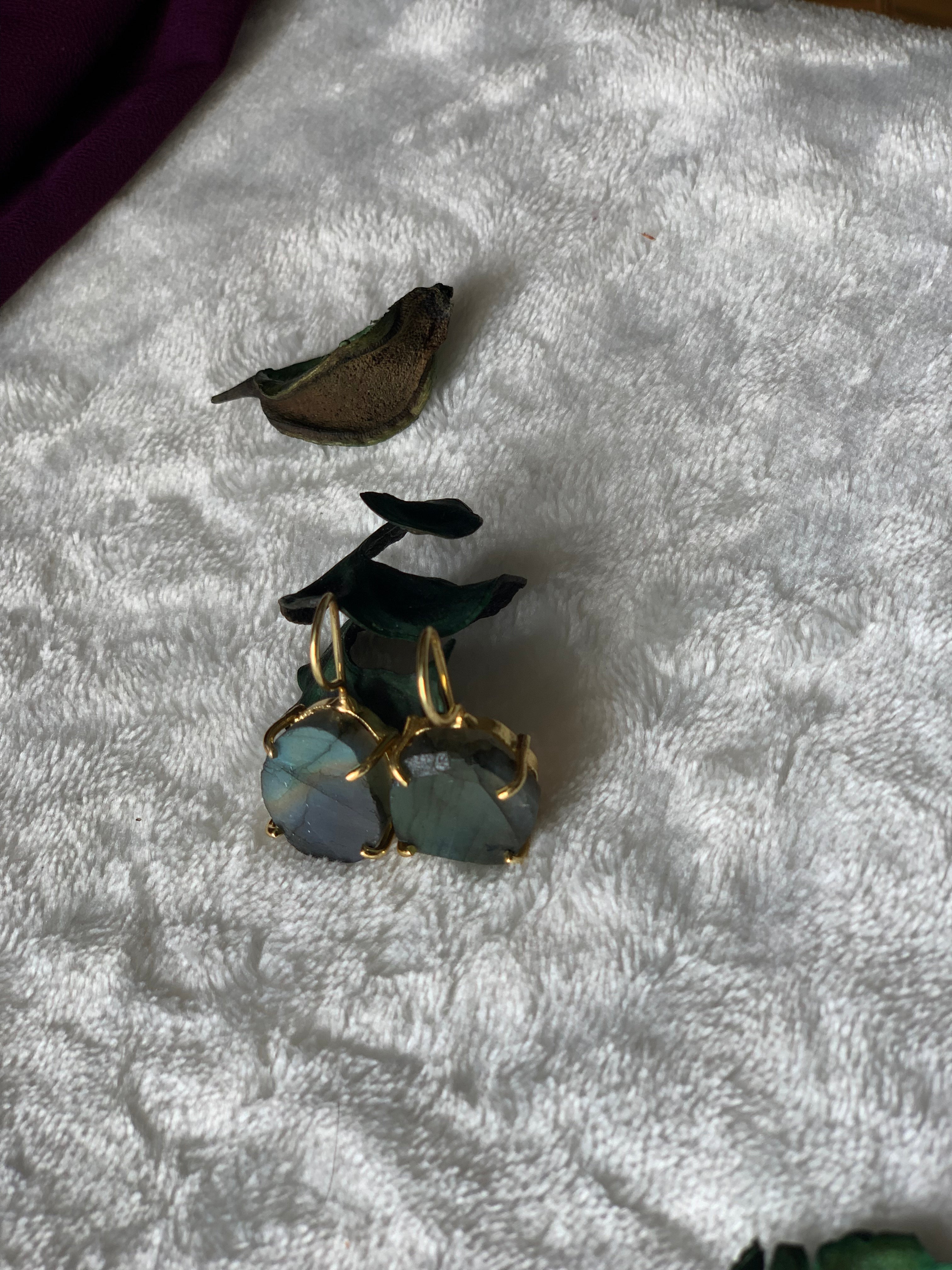 MEERA- RAWSTONE EARSPIKE EARRINGS