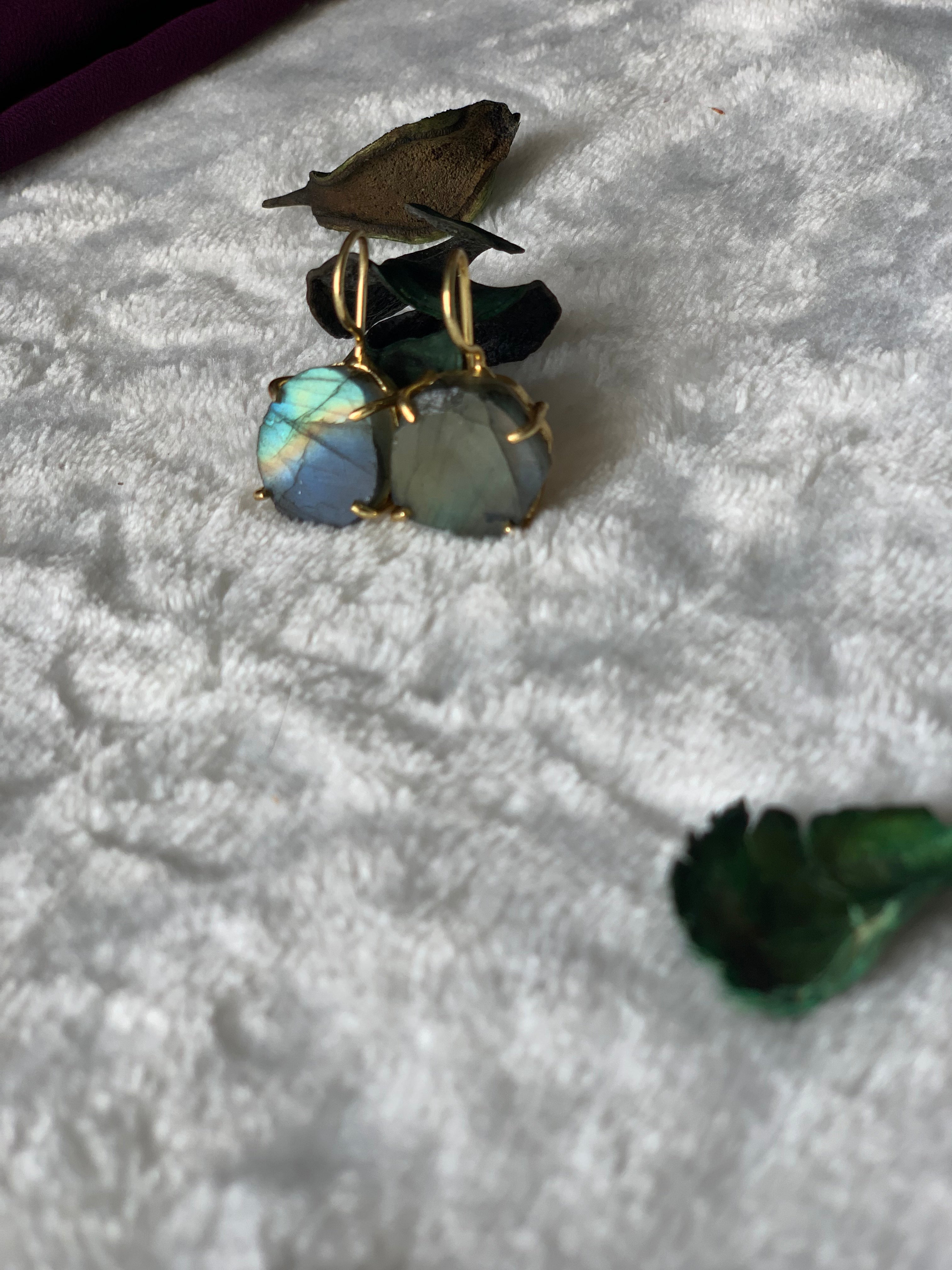 MEERA- RAWSTONE EARSPIKE EARRINGS