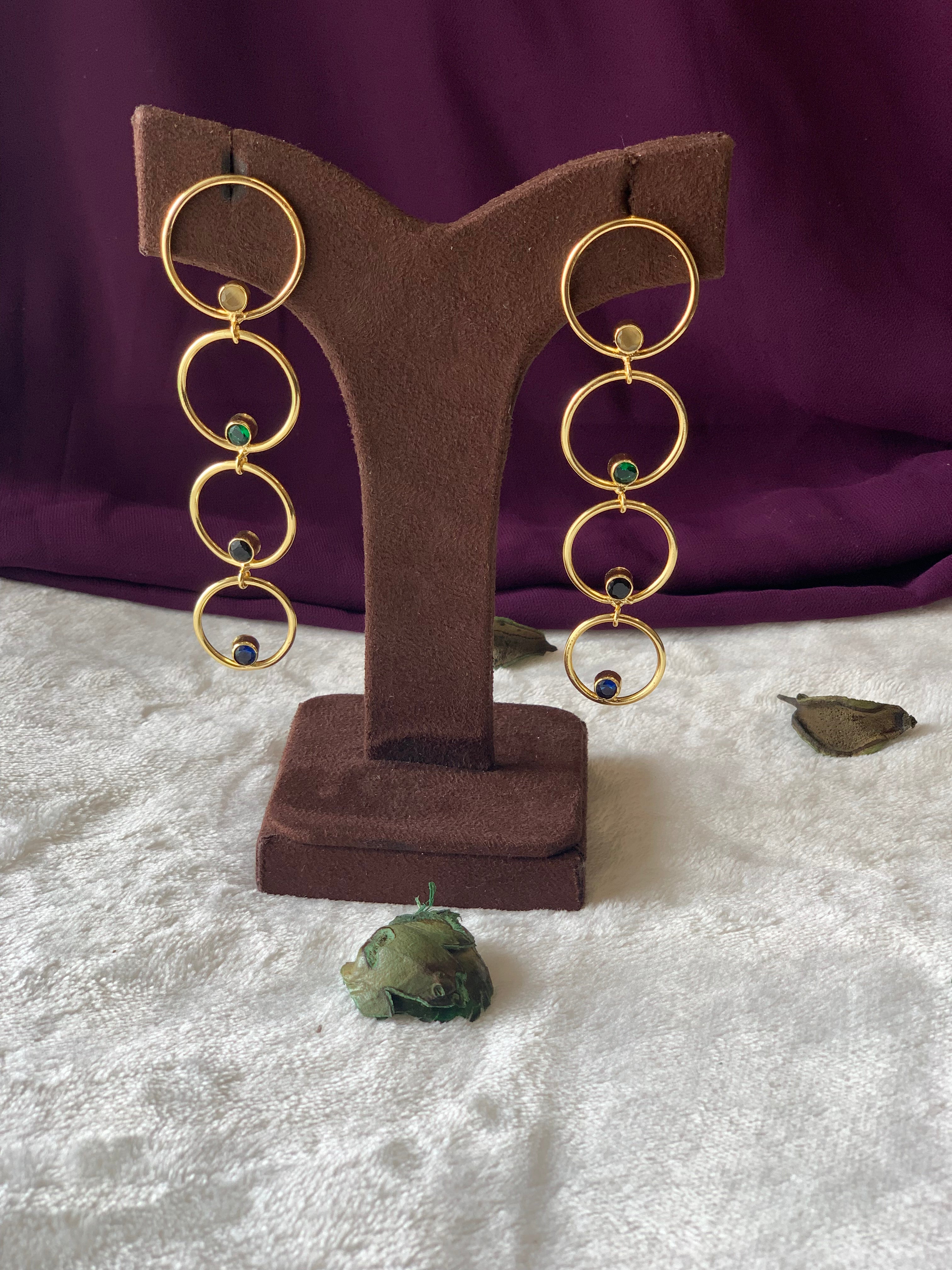 ADITI - STONE IN MULTI CIRCLE LAYER DANGLER EARRINGS