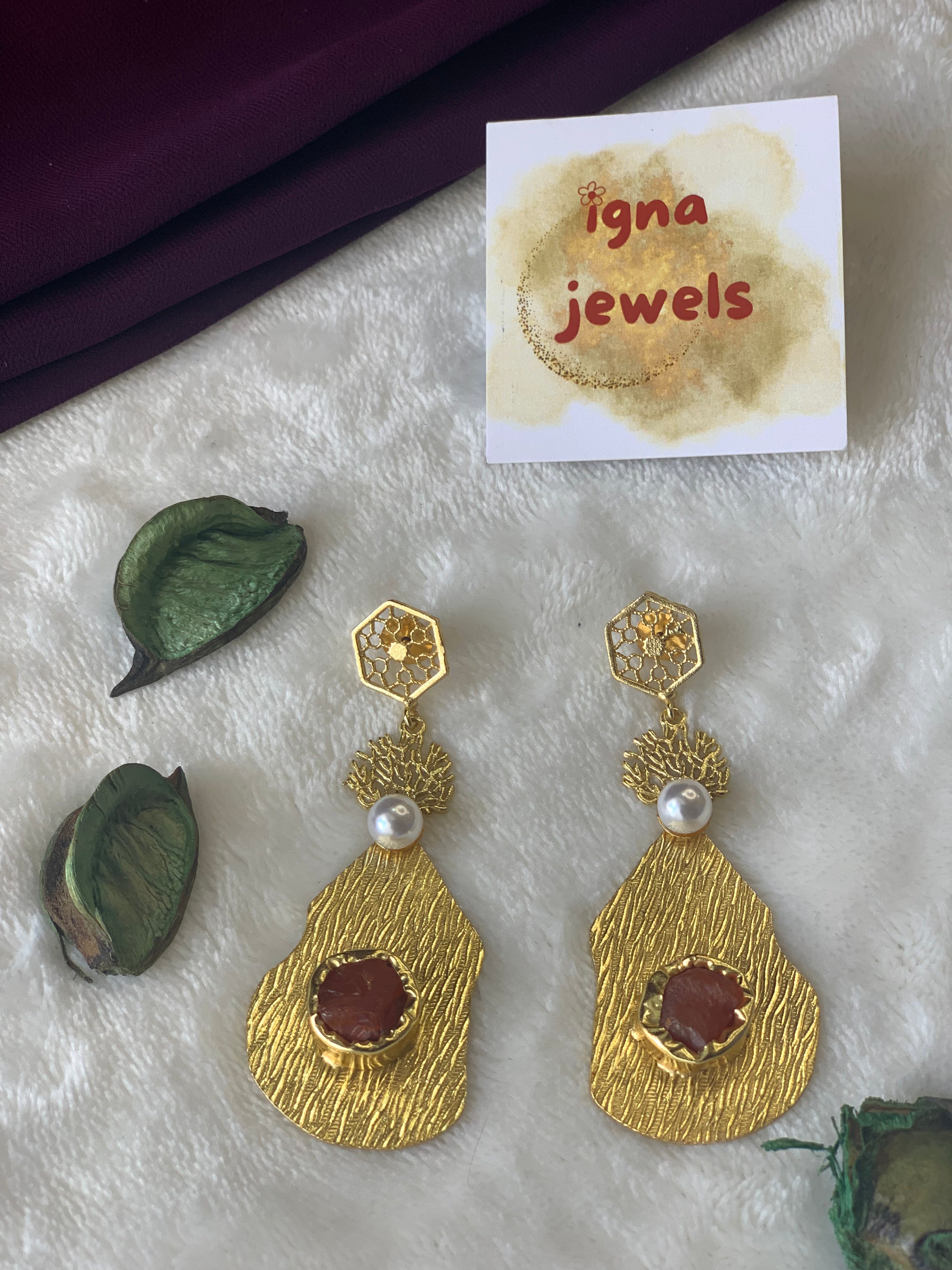NADHINA - GOLDEN TEXTURED PEARL AND STONE DESIGNER EARRINGS
