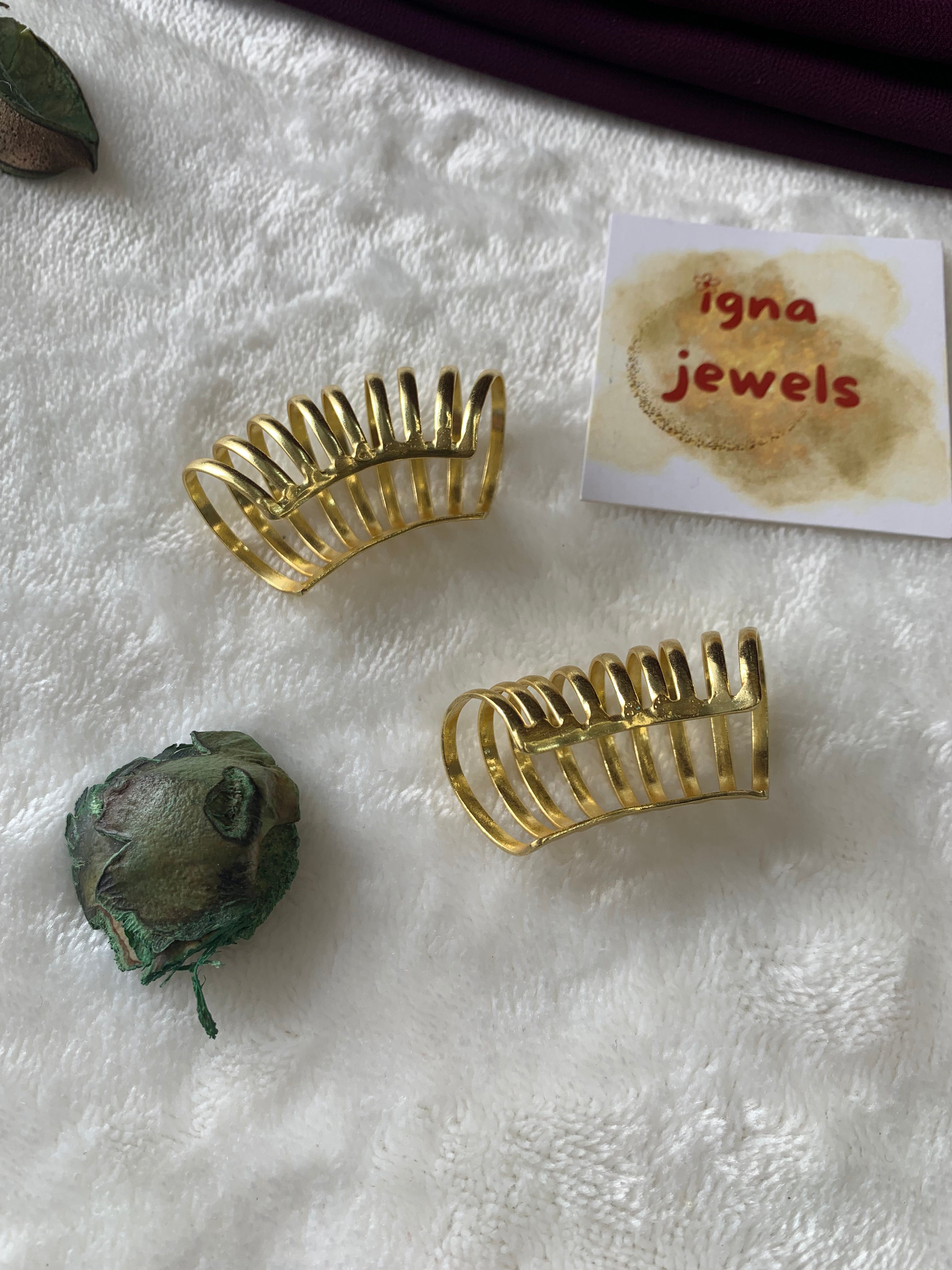REBECCA - GOLDEN MILLIPED PRESS ON EARCUFFS