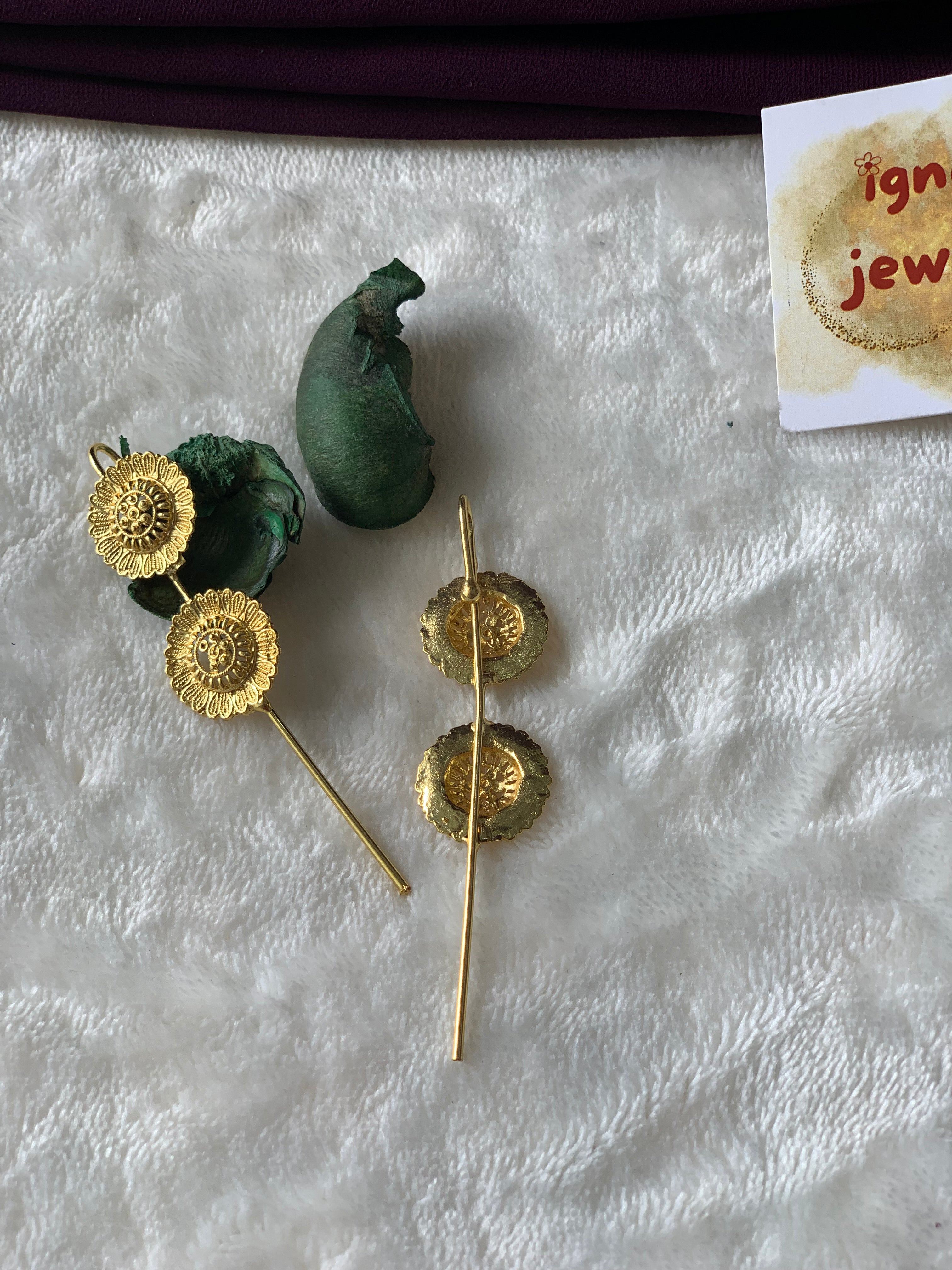 KEIRA- GOLDEN DUAL POOKALAM EARCUFFS