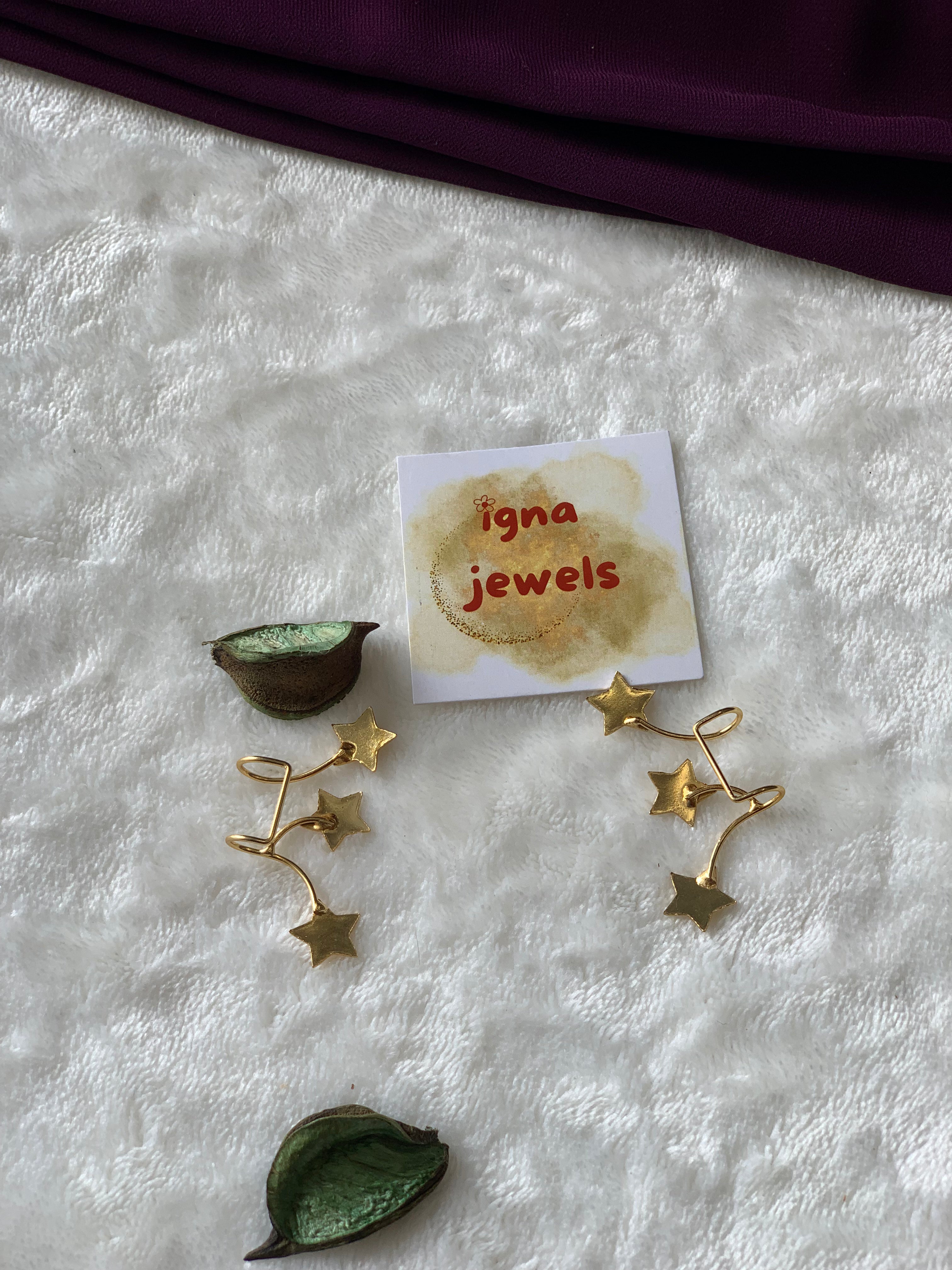 TILDA - GOLDEN STARS PRESS ON EARCUFFS