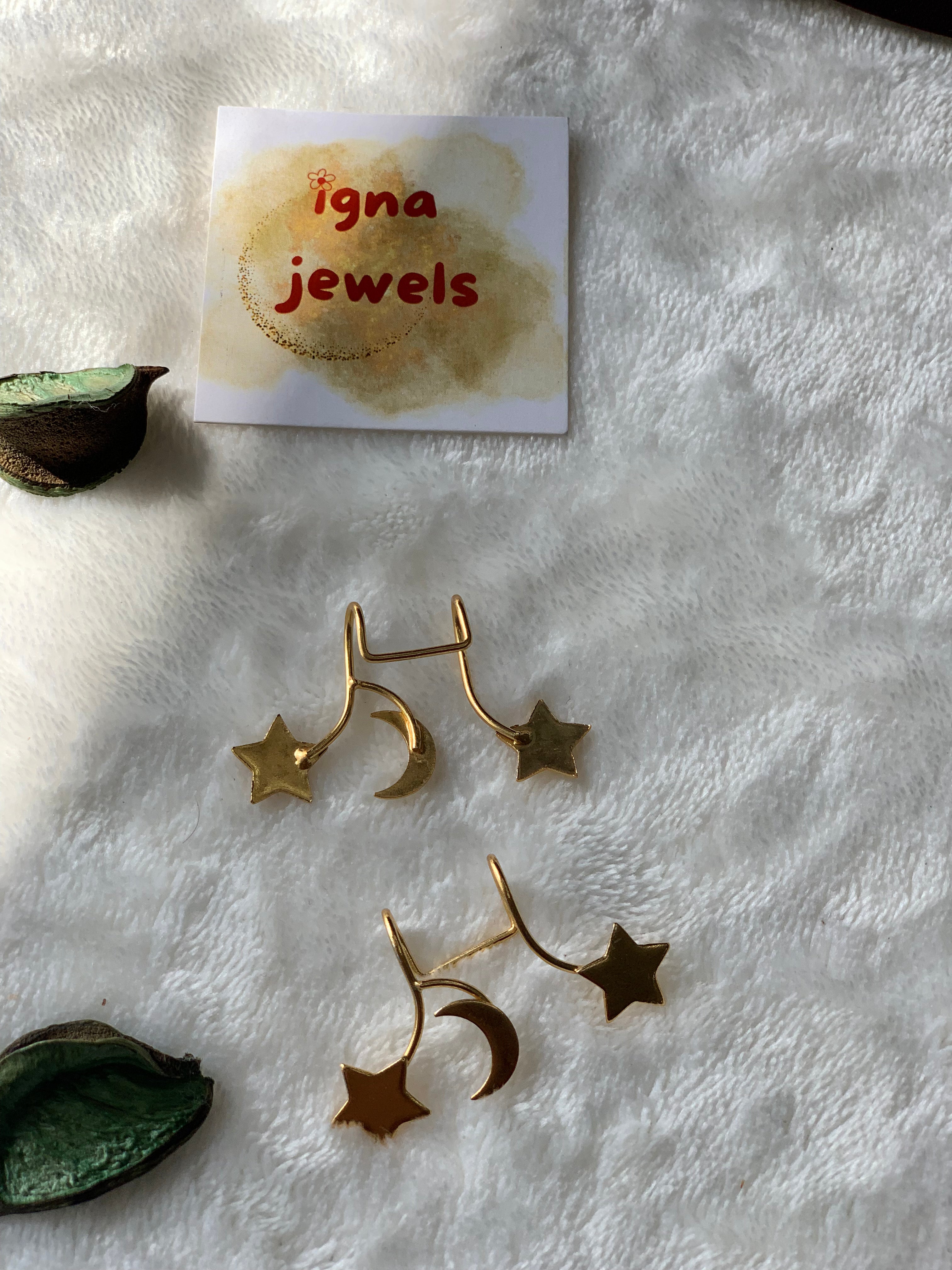 ROBIN- GOLDEN MOON STARS PRESS ON EARCUFFS