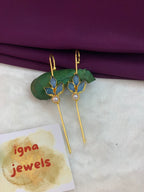 SIENNA - GLITTERY STONE AND PEARLS EARCUFFS