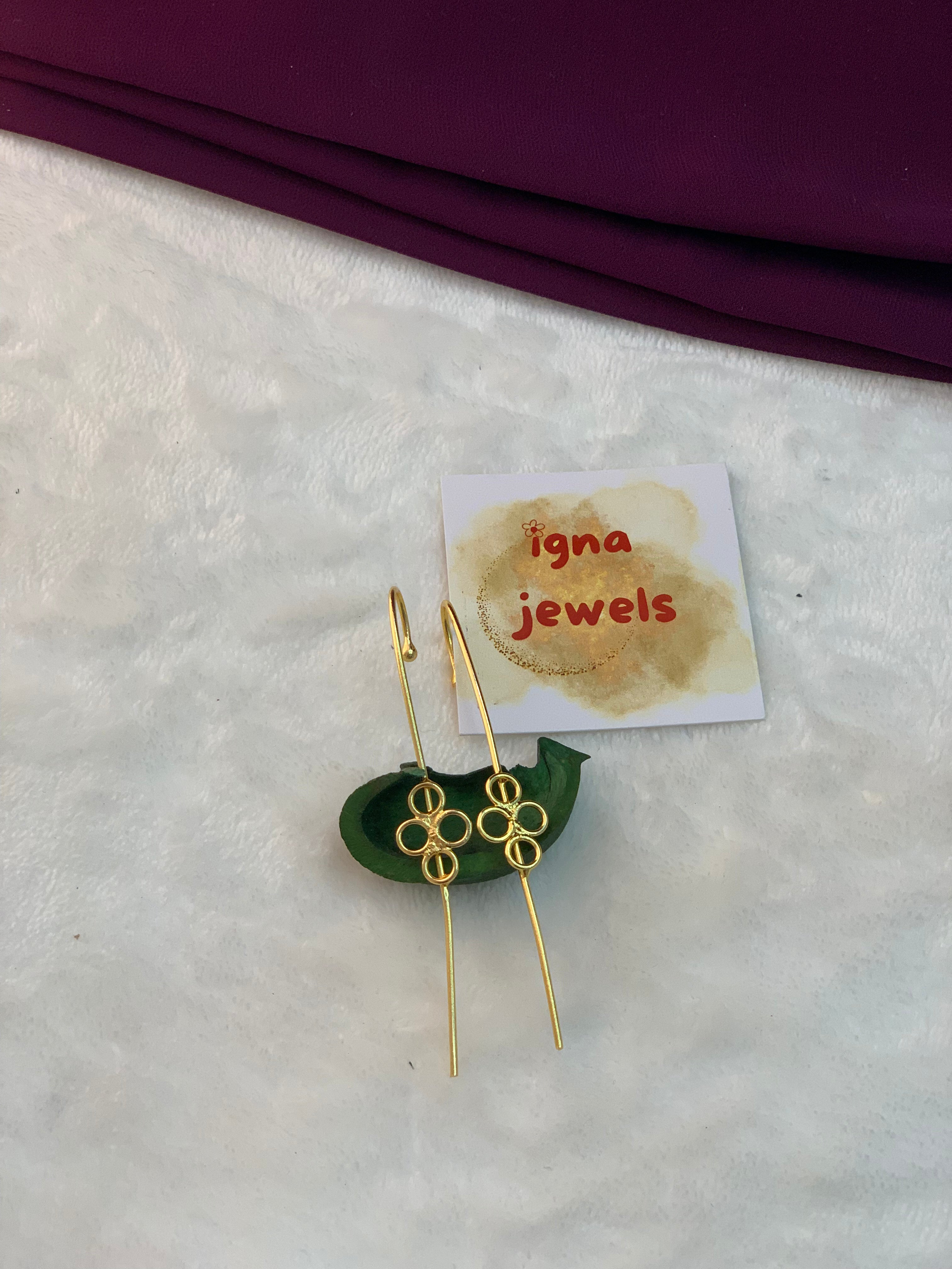 JESSICA - GOLDEN QUAD CIRCLE EARCUFFS