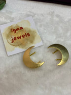 SAORISE - GOLDEN HALF MOON PRESS ON EAR CUFF