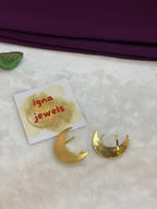 SAORISE - GOLDEN HALF MOON PRESS ON EAR CUFF