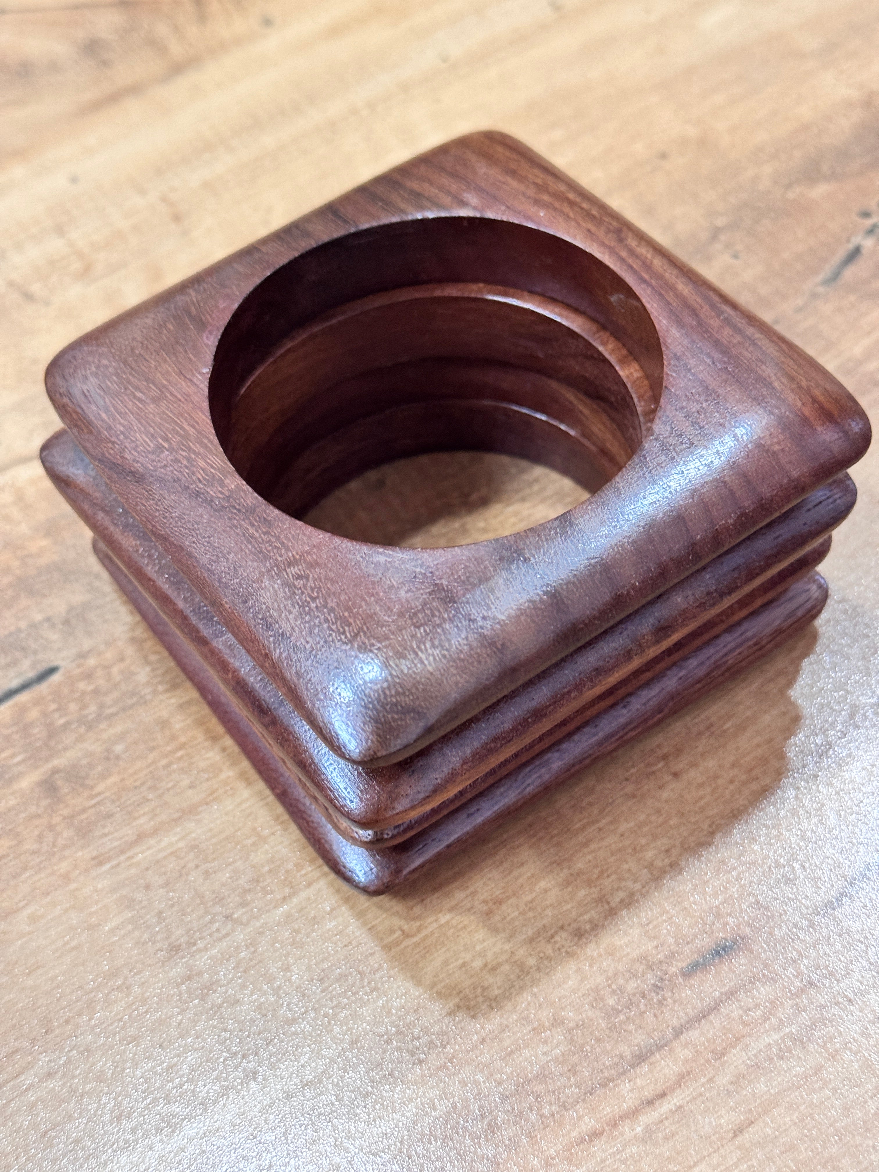 ALEENA - WOODEN SQUARE BANGLE
