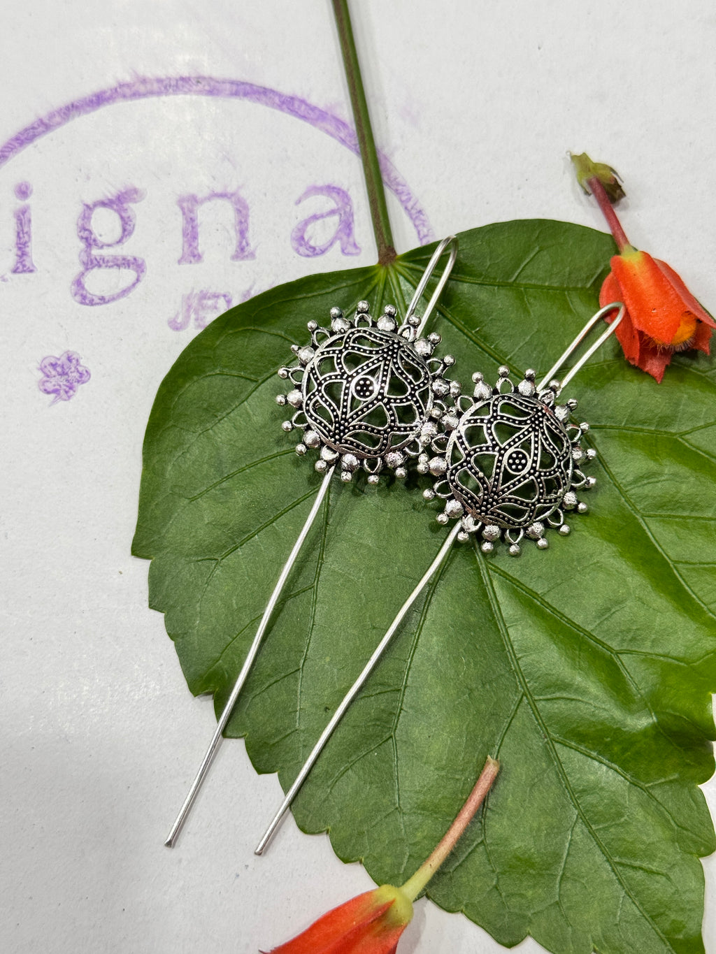 LINDA - SILVER PLATED ROUND DESIGNER EAR CUFFS