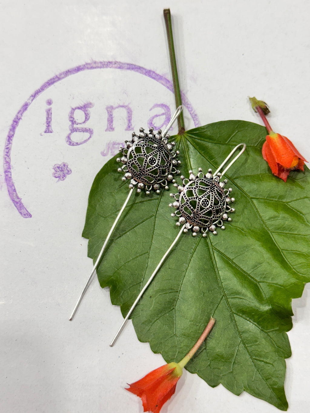 LINDA - SILVER PLATED ROUND DESIGNER EAR CUFFS