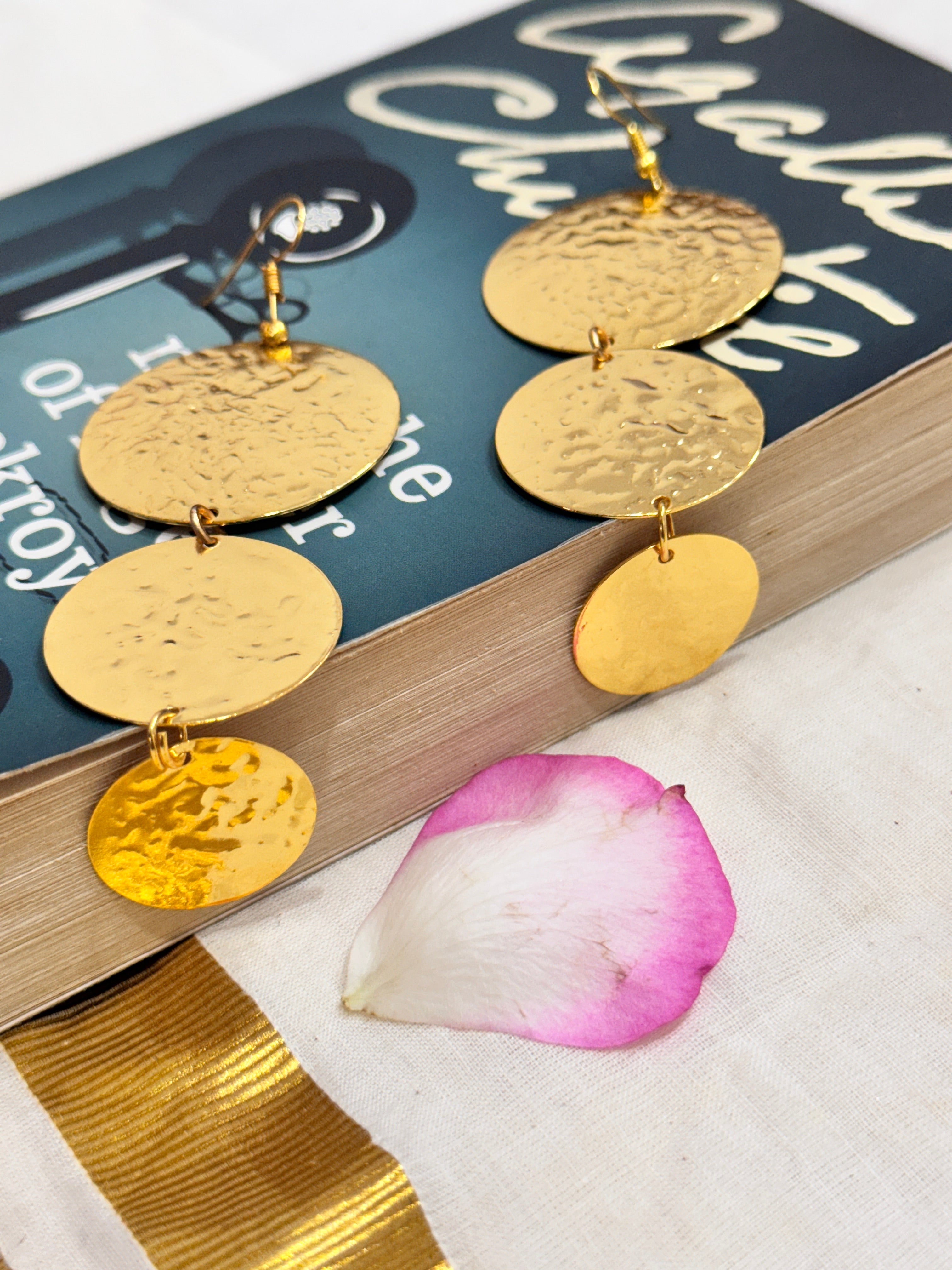 TRIOCOIN - THREE TEXTURED COINS DESCENDING DANGLER EARRINGS