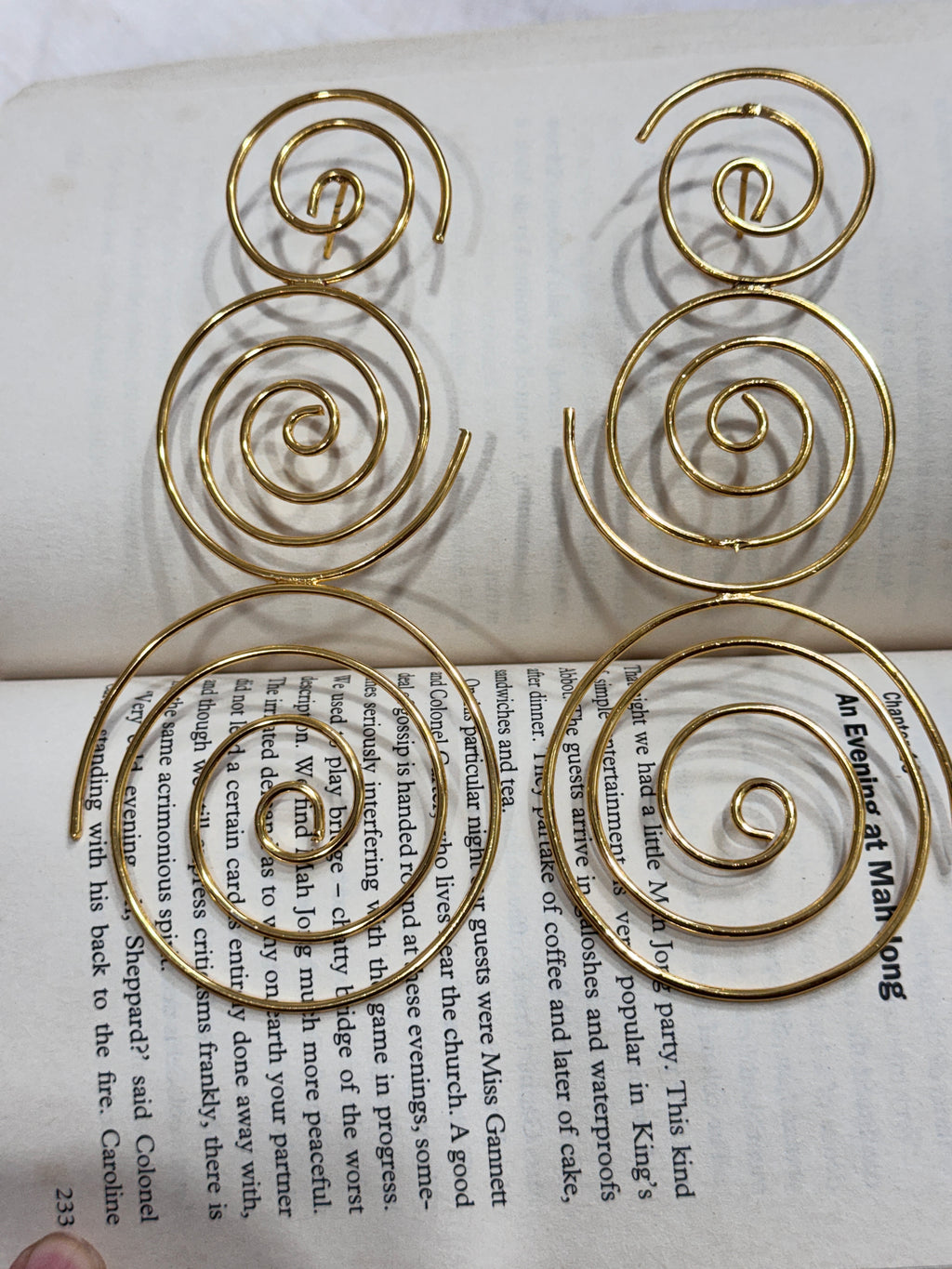 SPIRALIA - ULTRA LONG GOLDEN THREE IN ONE SPIRAL STUD EARRINGS