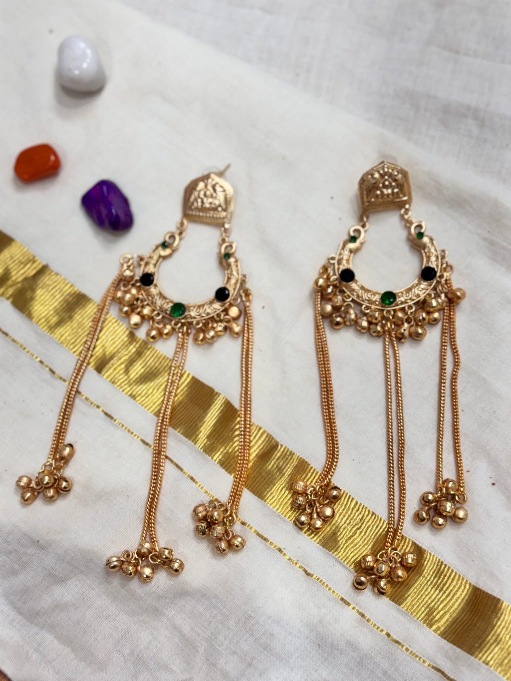 GUNGROO -  BLACK AND GREEN STONE GUNGROO KASHMIRI STYLE EARRINGS