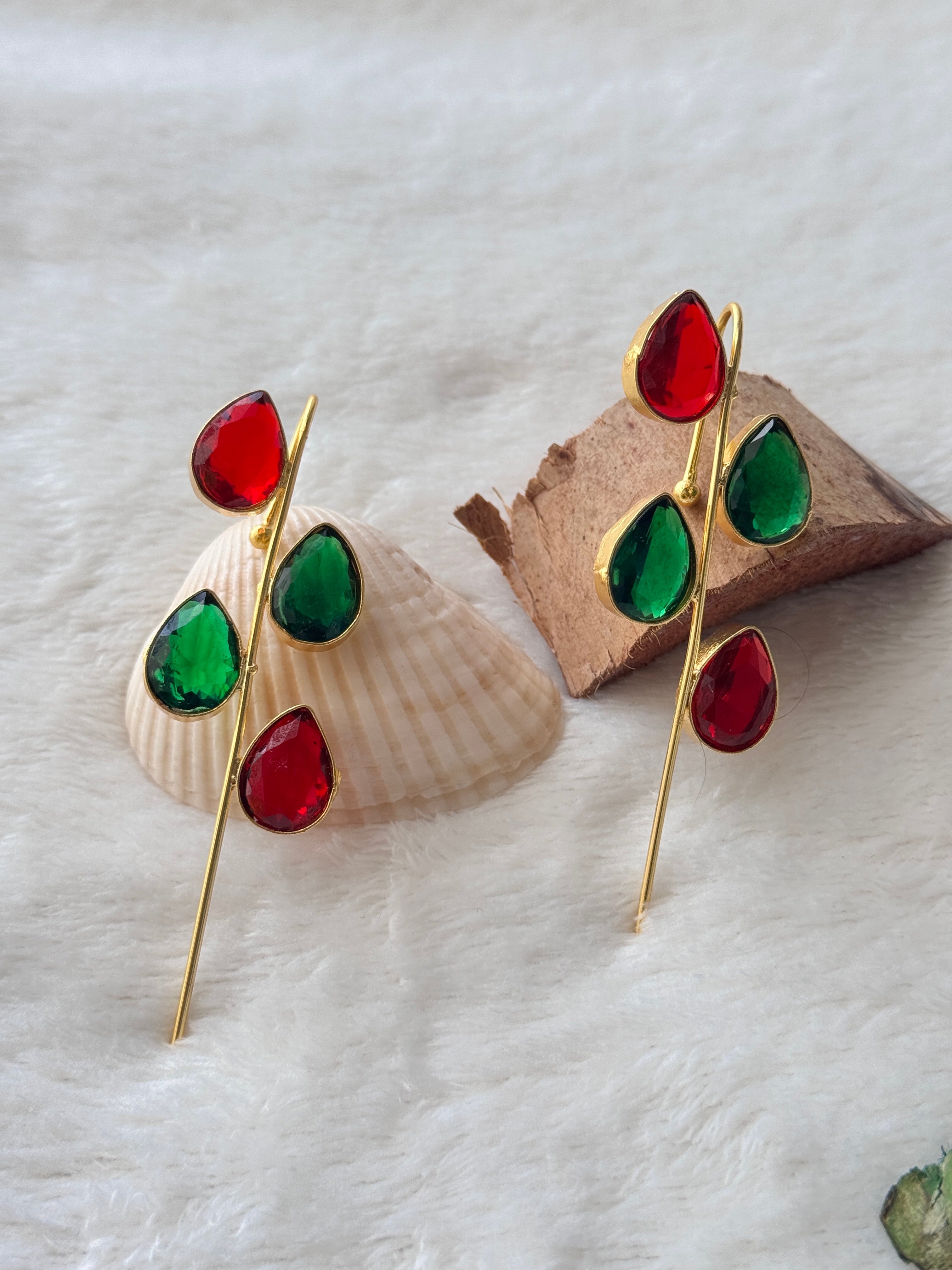 SLEEKLINE - MUTLISTONE GLOSSY EARCUFFS