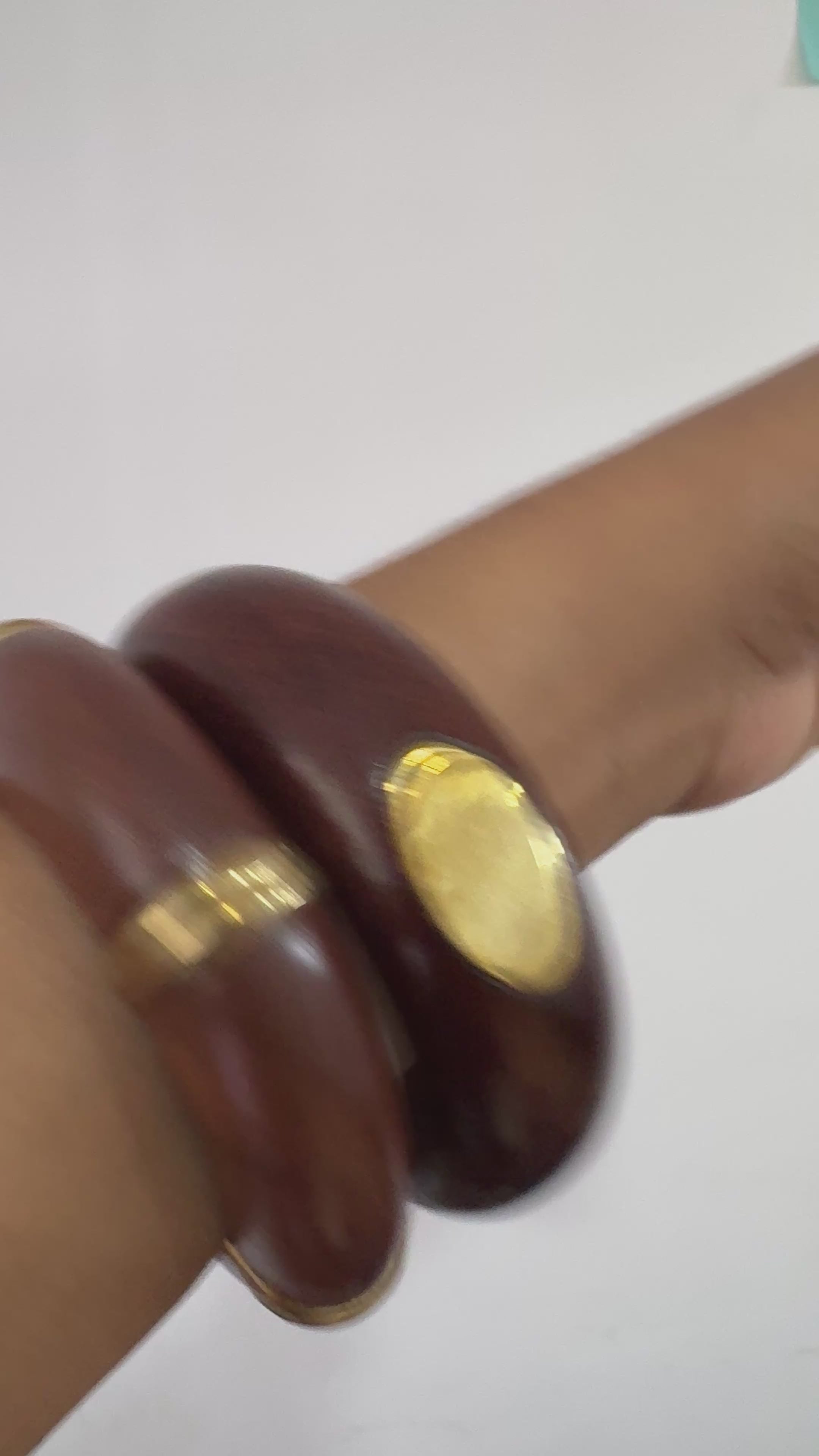 TIJI - WOODEN BANGLE WITH GOLDEN OVAL PATCHES